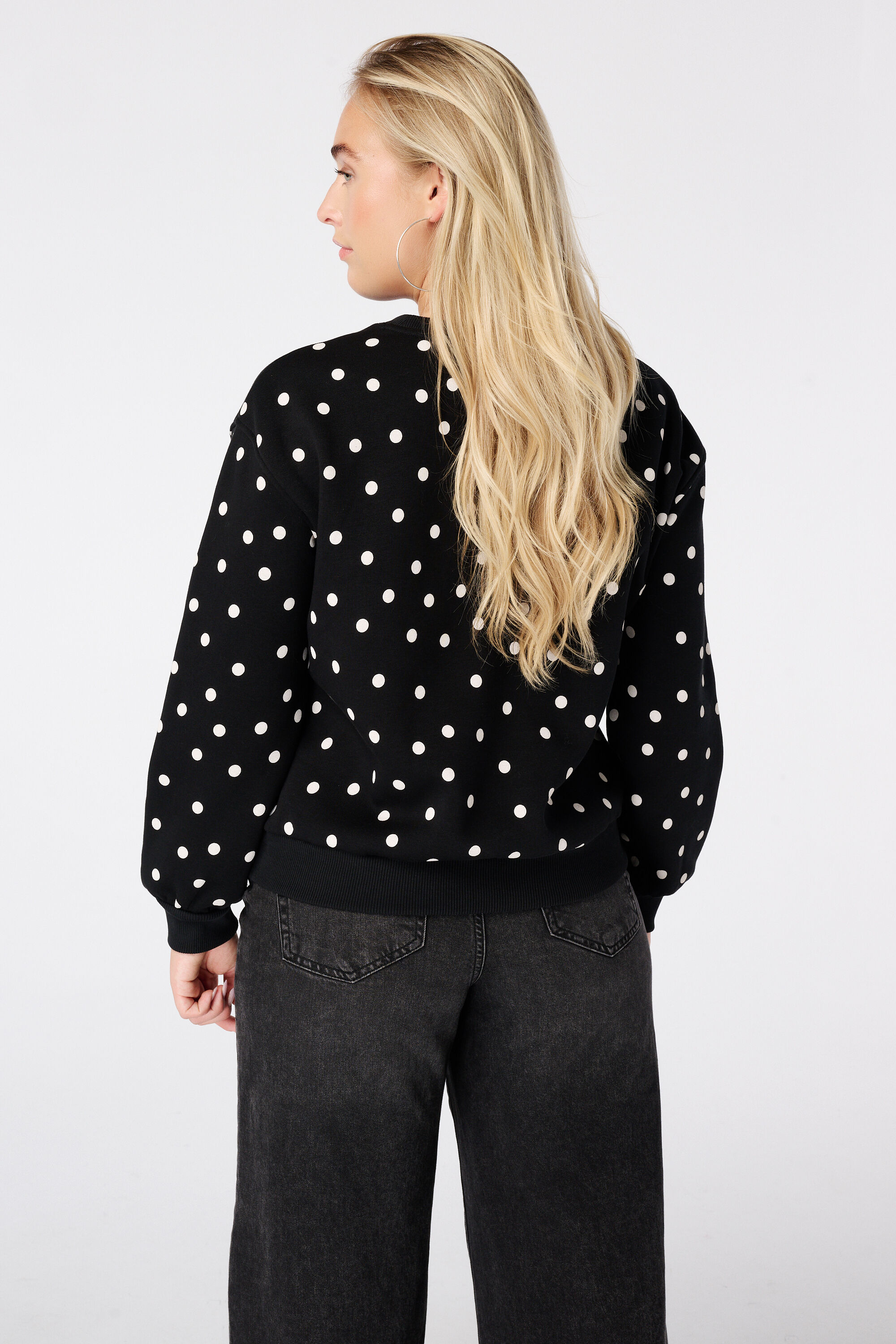 Polka dot sweater met kant image number 3