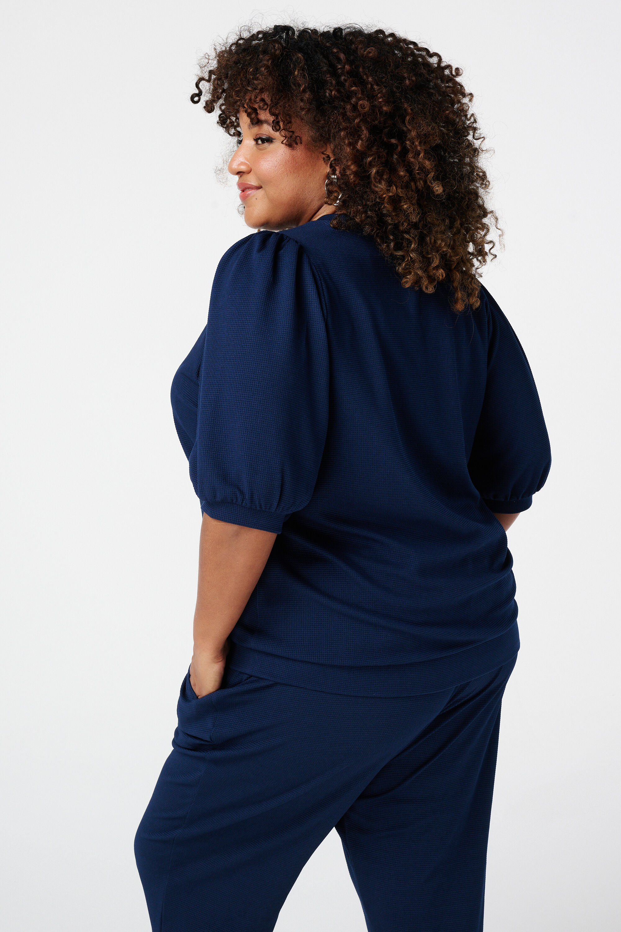 Top met structuur image number 3