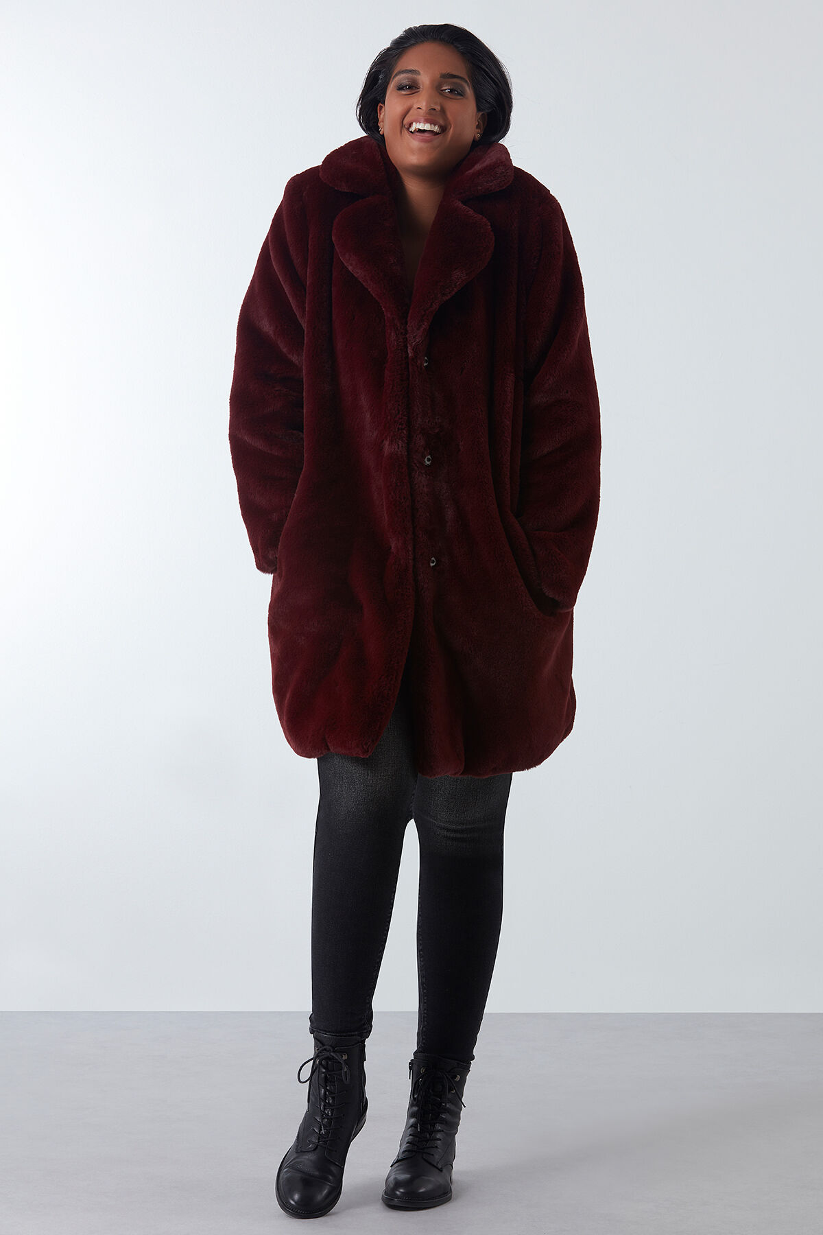 Jas van imitatiebont image number 3