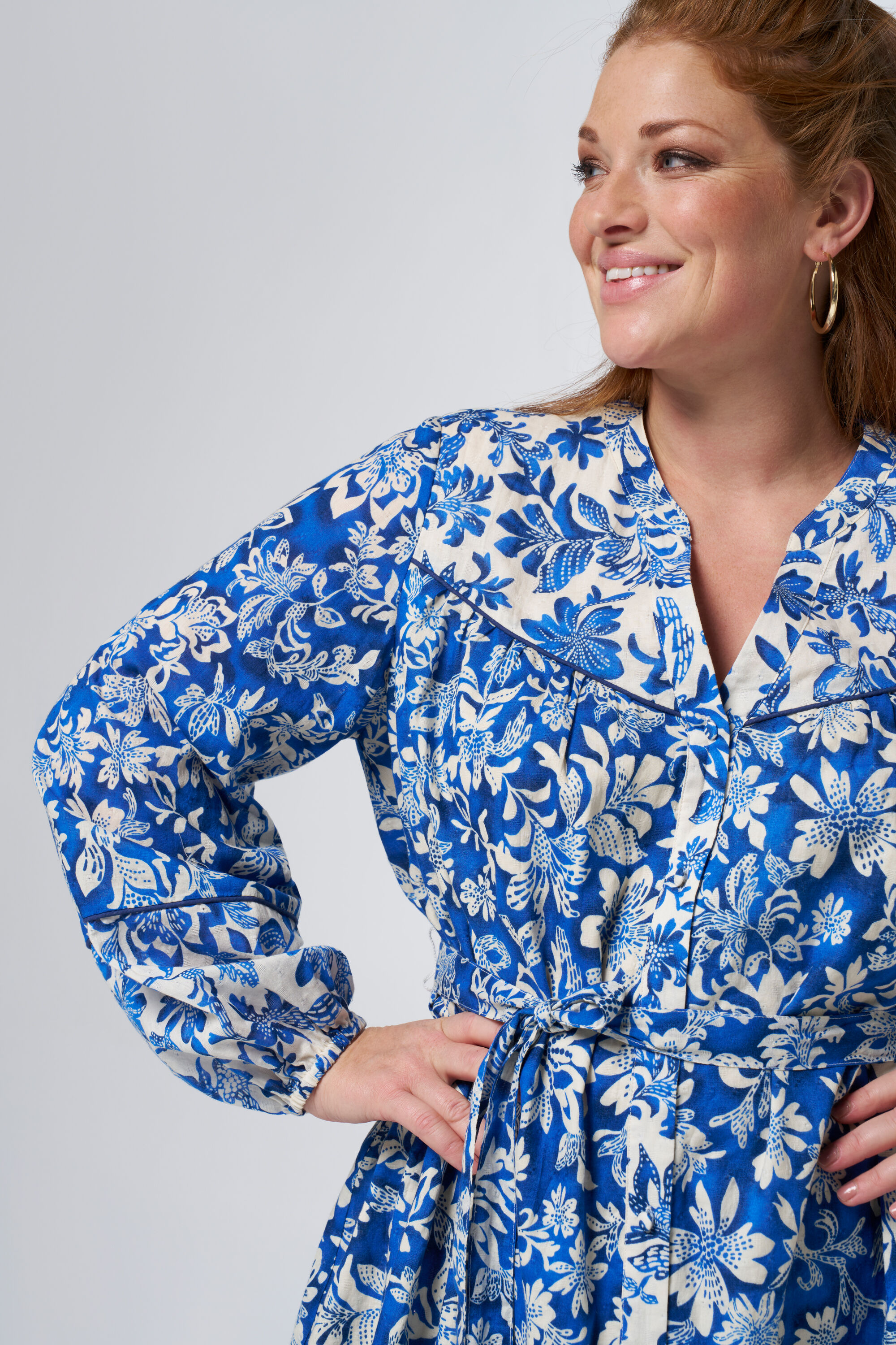 Jurk met print en ceintuur image number 4