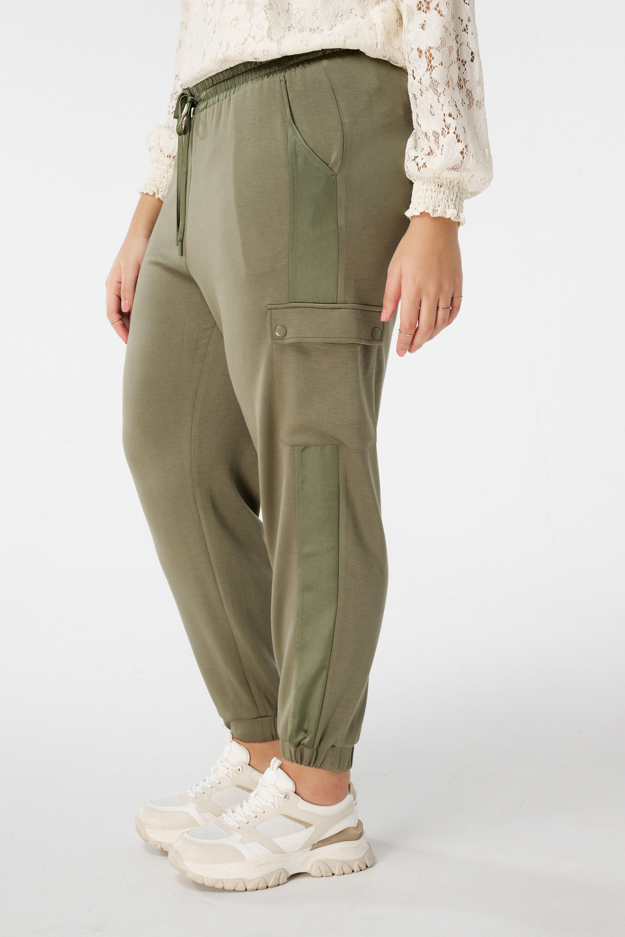 Sweatbroek met zakken image number 5