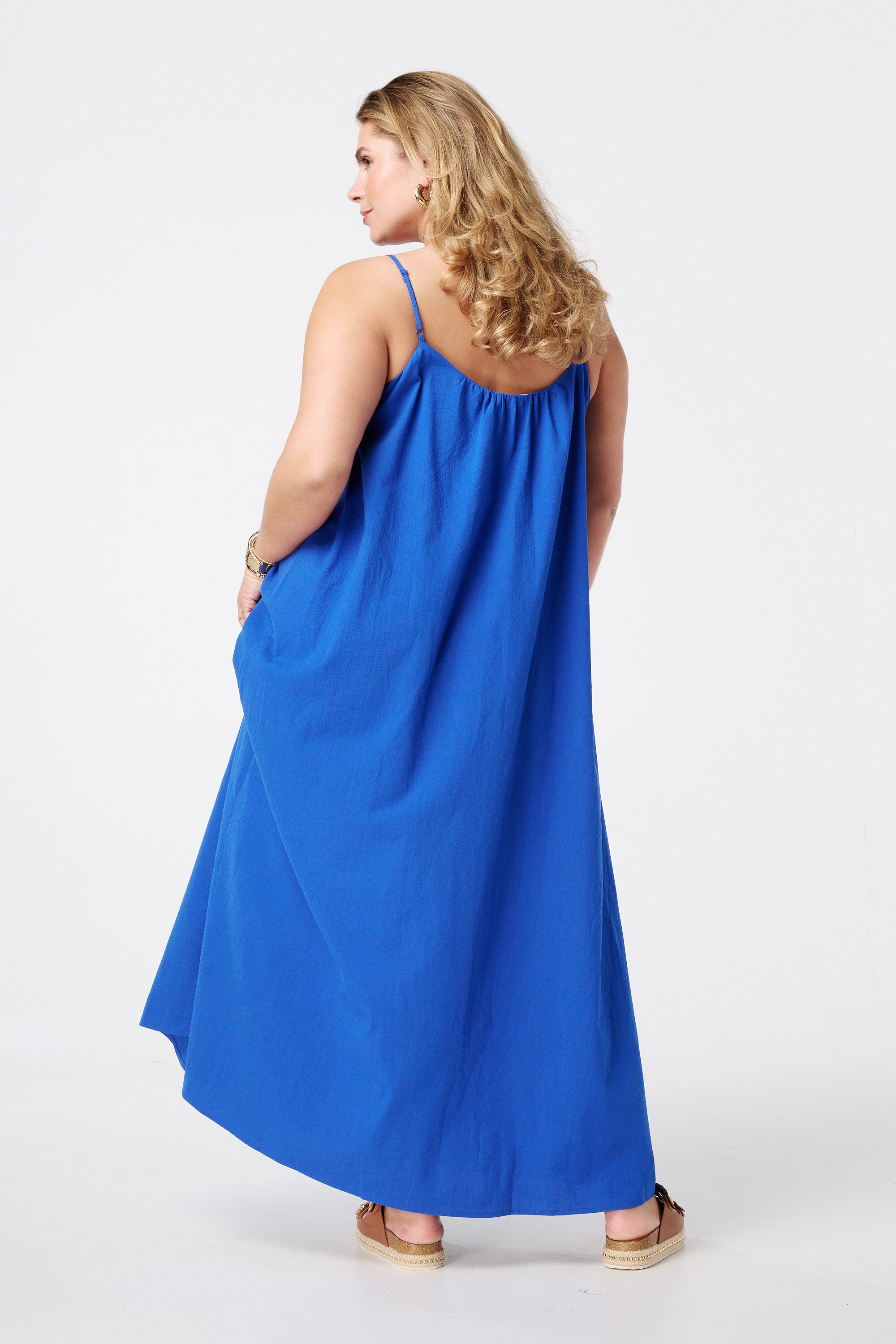 Maxi jurk met spaghettibandjes image number 3