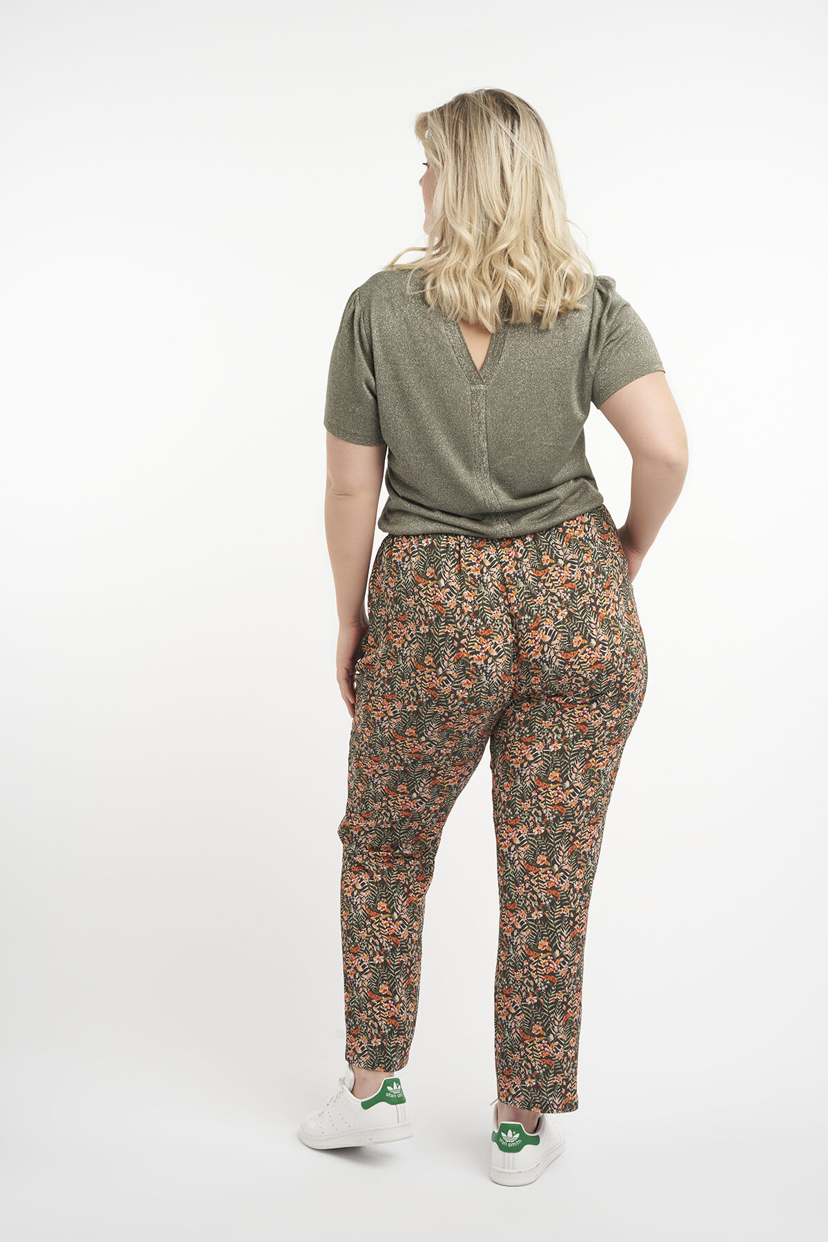 Losvallende broek image number 3