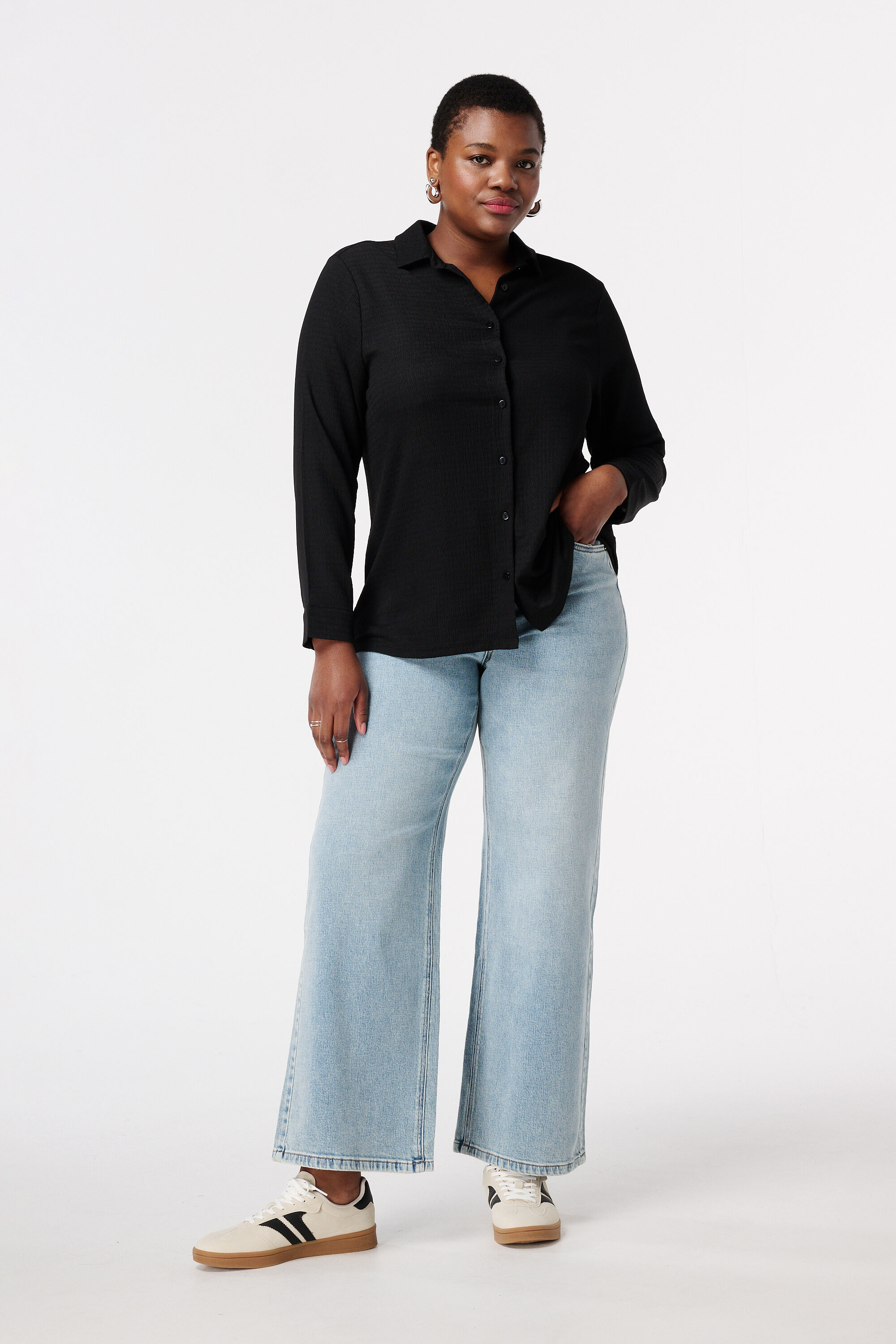 Top met overhemd look en structuur image number 5