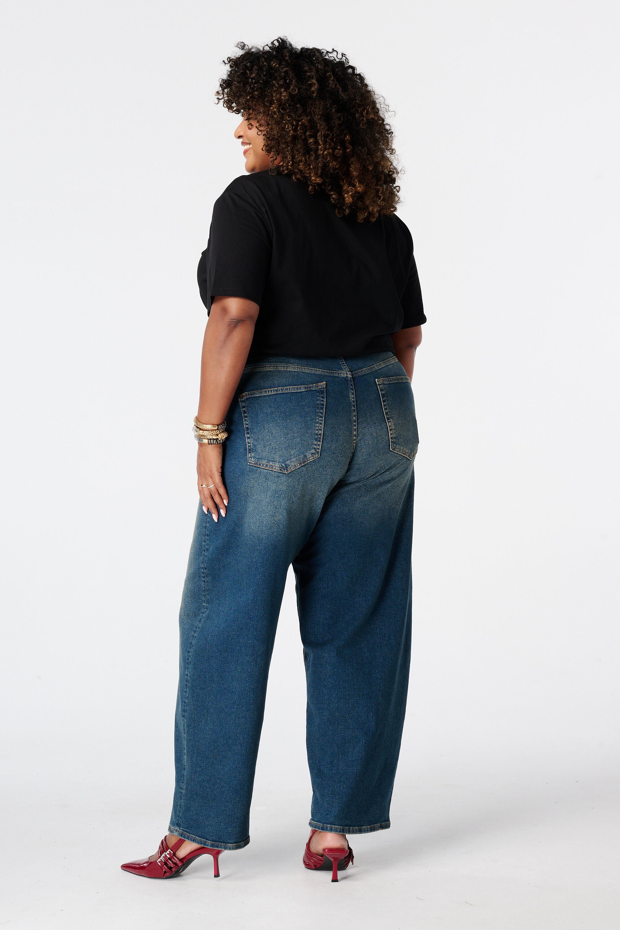 Wide leg jeans image number 3
