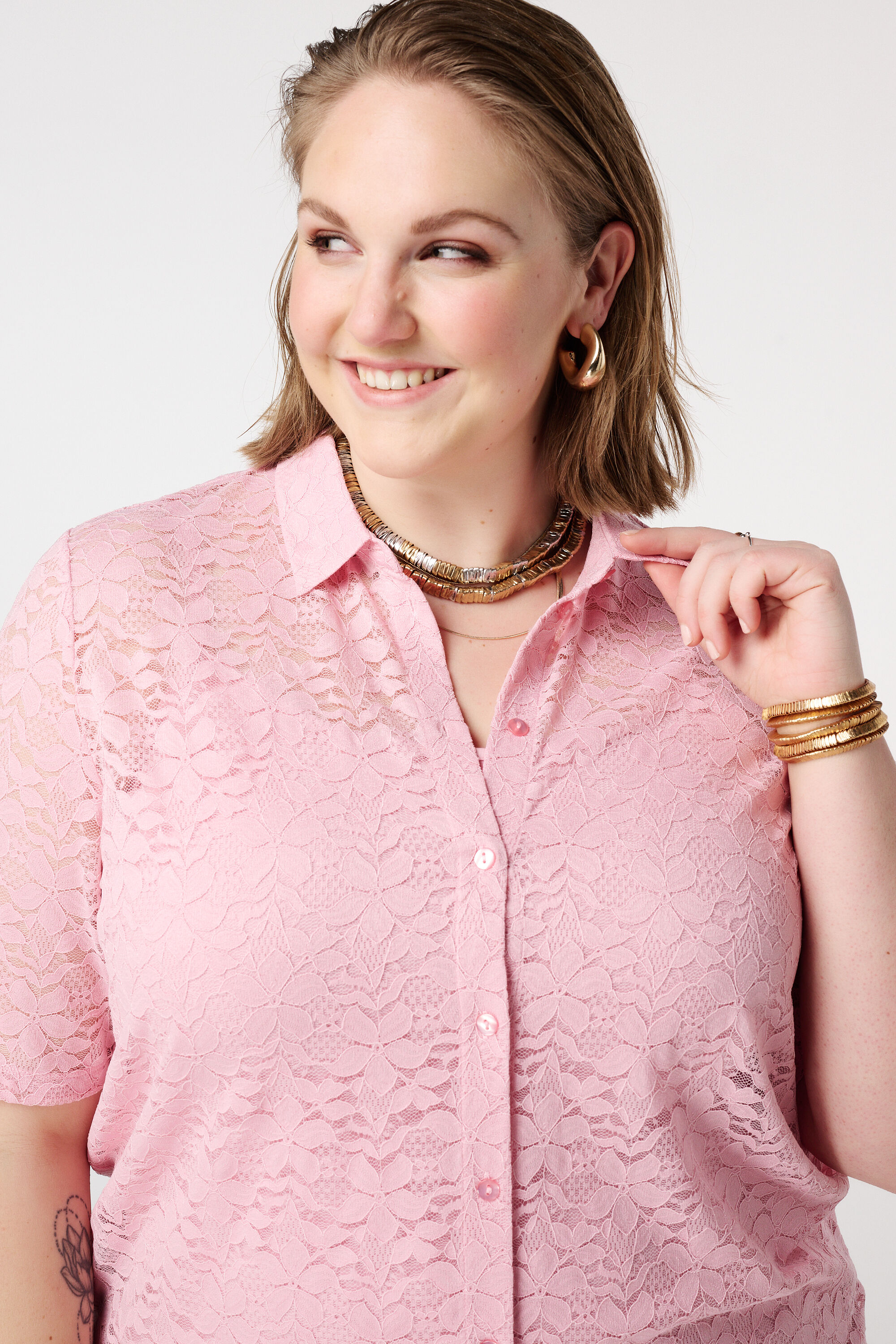 Kanten top met korte mouwen image number 4