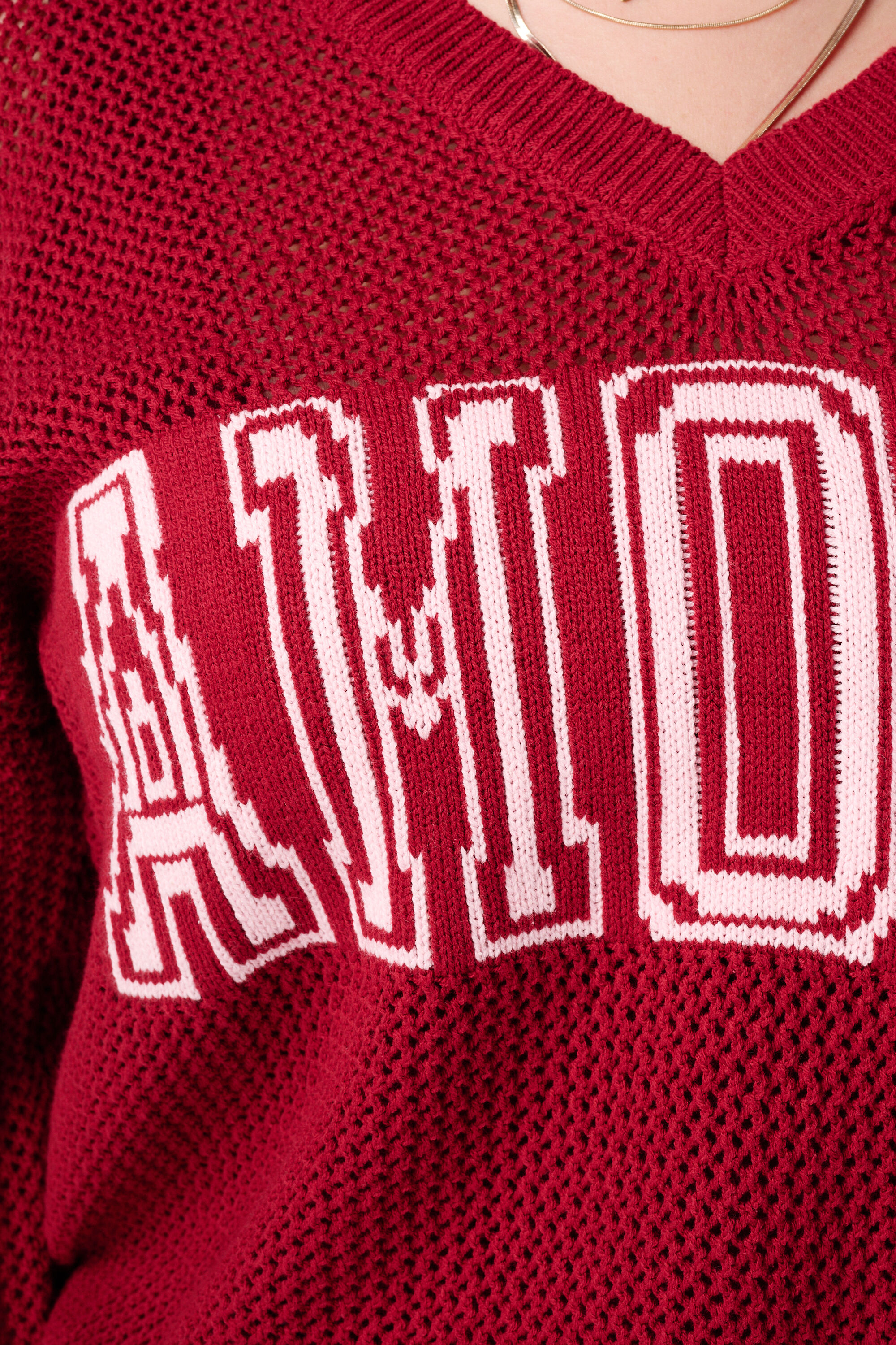 Gebreide trui met tekst image number 6