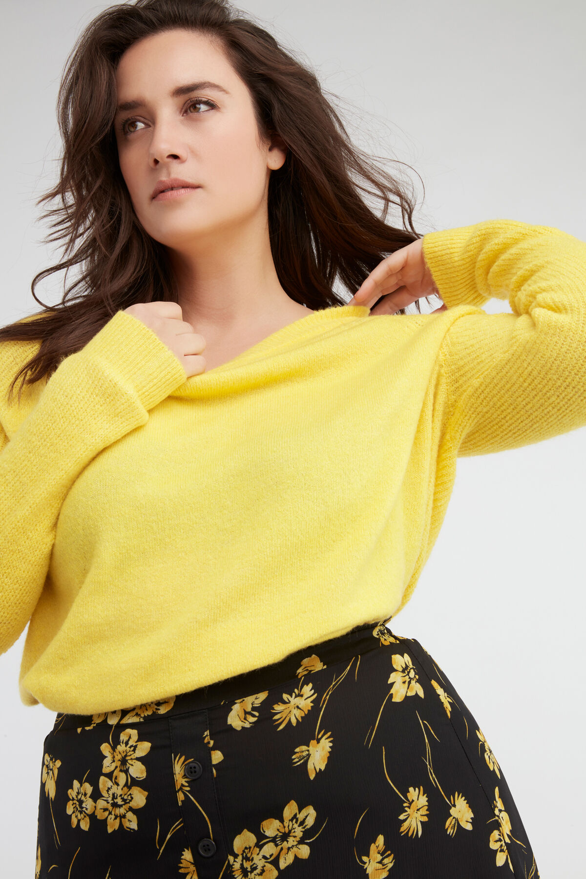 Bloemenrok met knoopjes image number 5