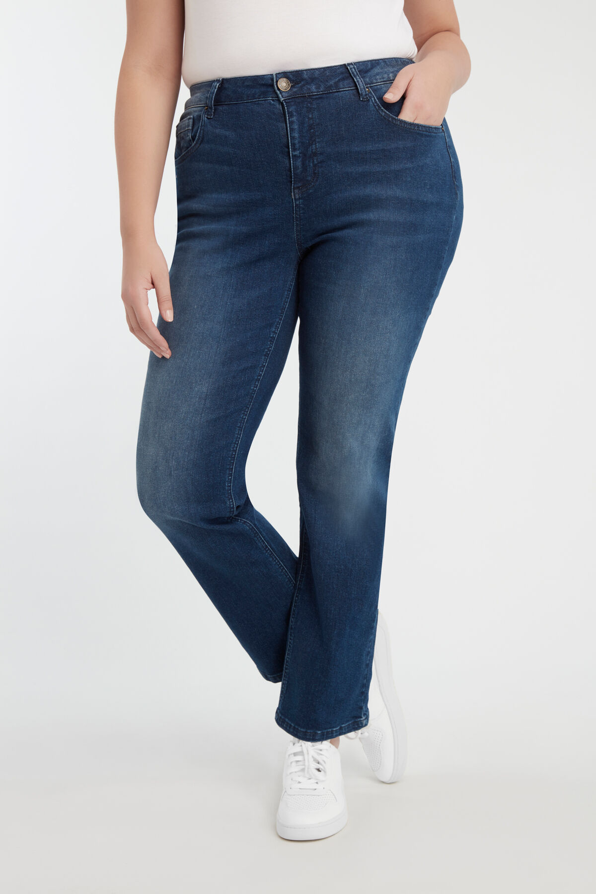 Straight leg jeans LILY   image number 5