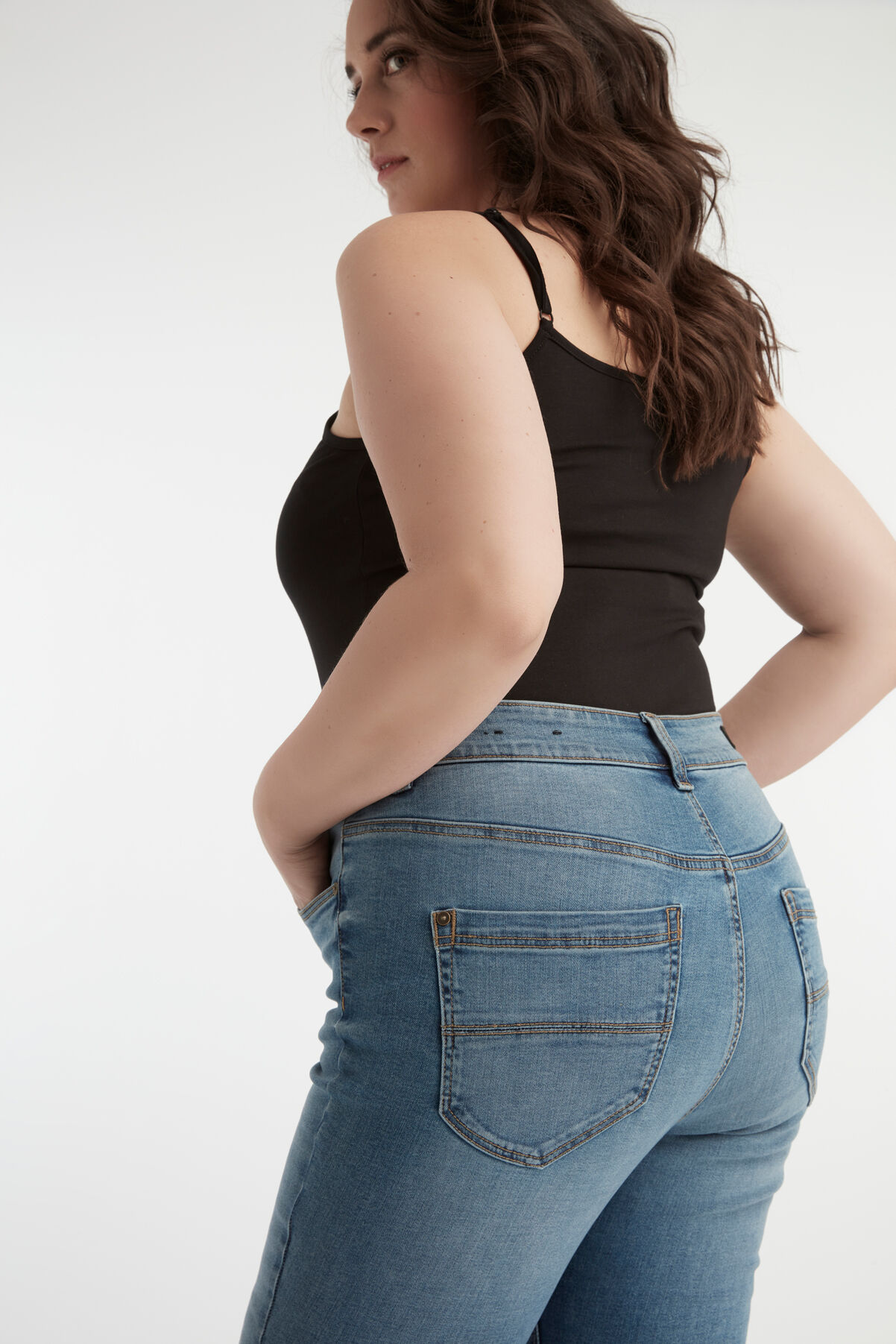 Magic Simplicity SHAPES 7/8 jeans image number 5