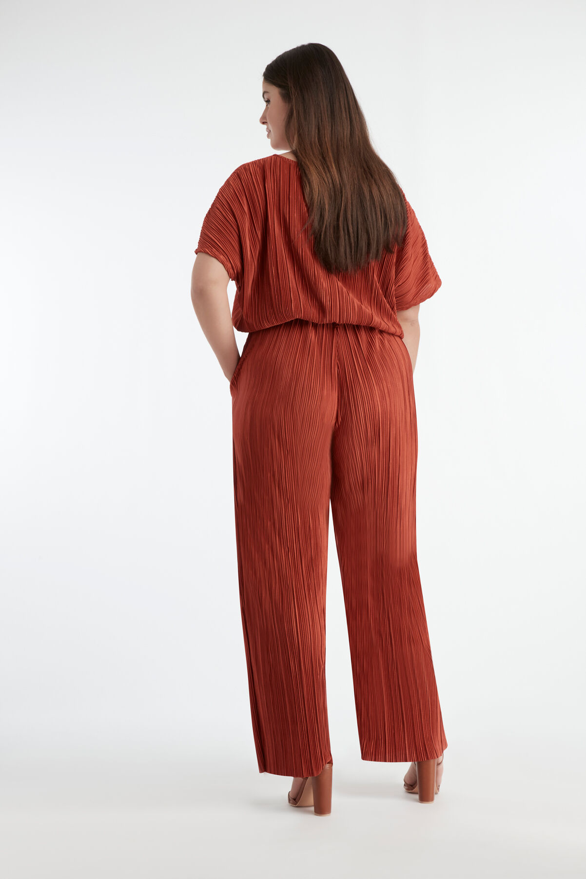 Pliss&eacute; jumpsuit image number 5