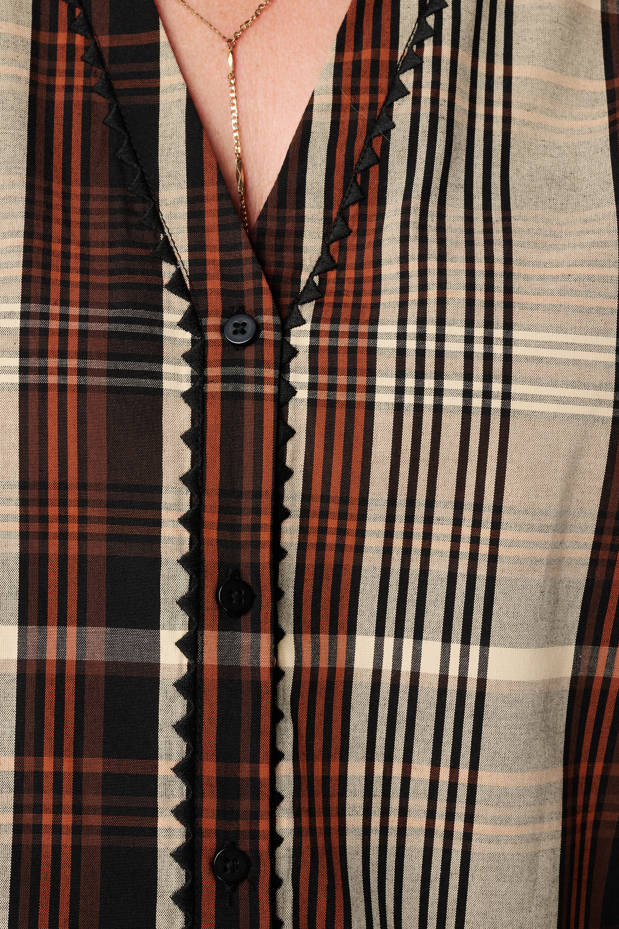 Geruite blouse met volant mouwen image number 4