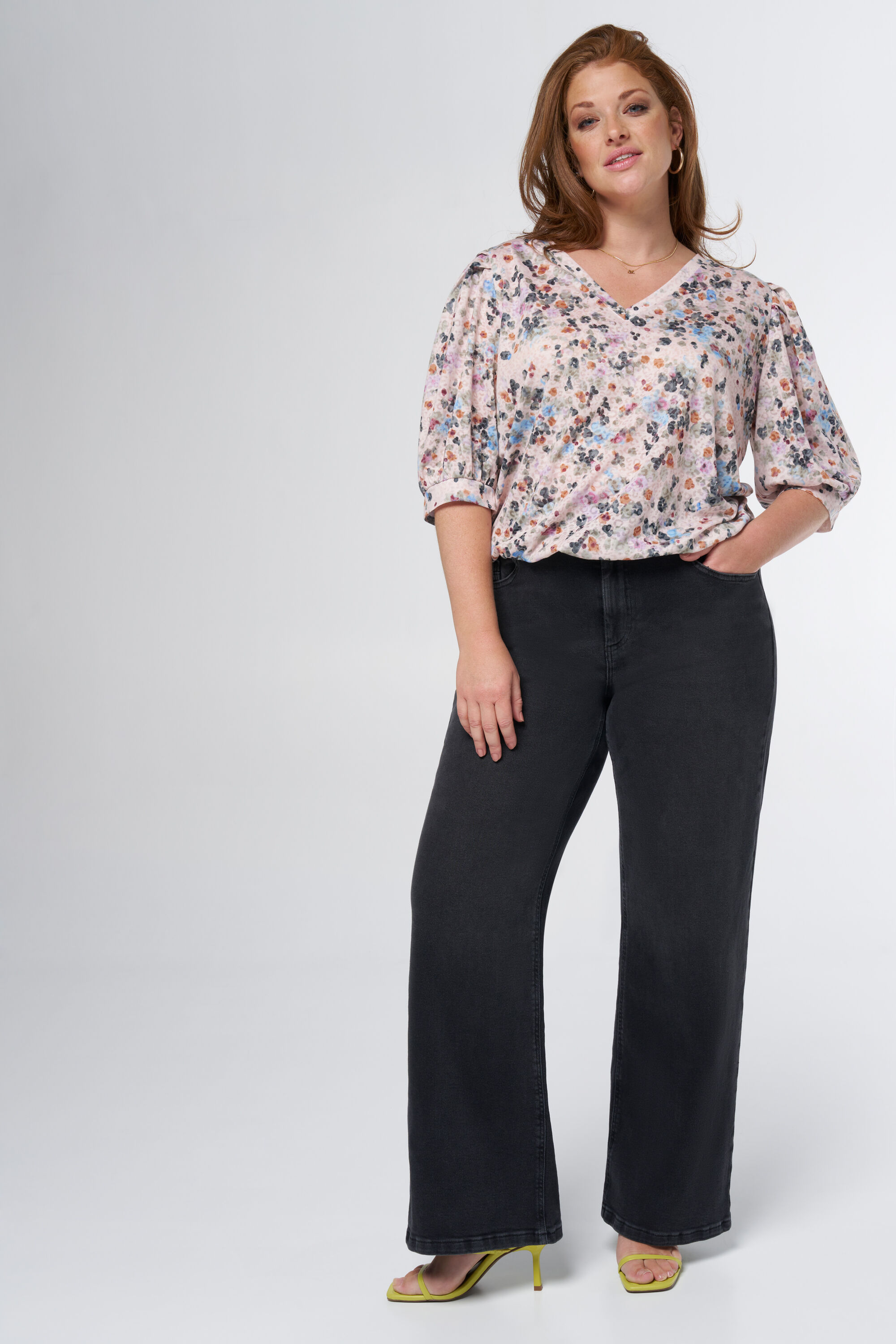 V-hals top met print image number 5