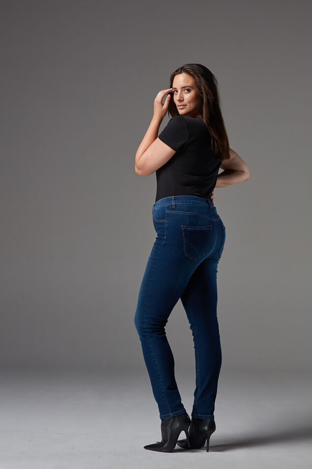 Magic Simplicity BOOSTS jeans image number 0