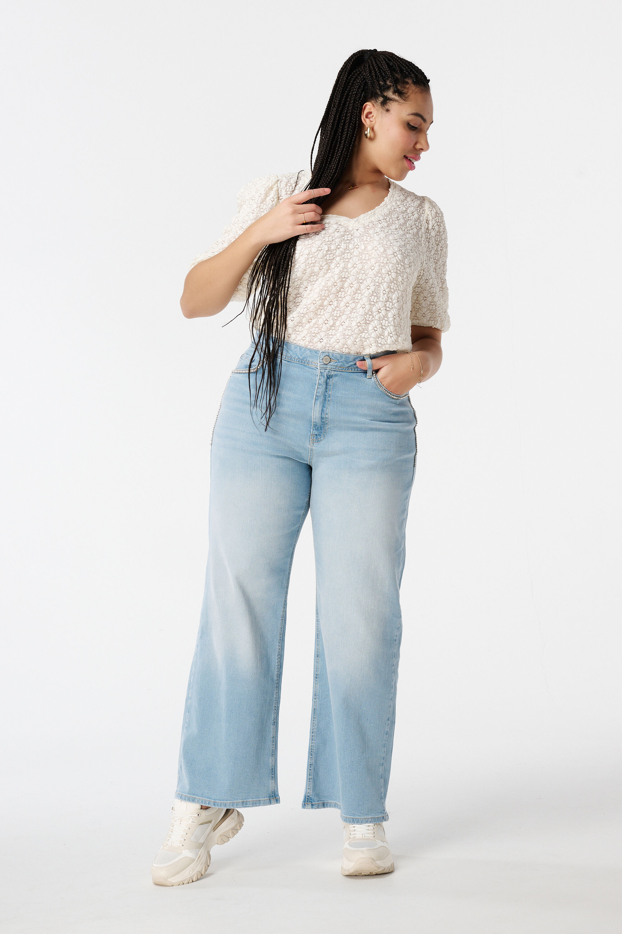 Kanten top met korte mouwen image number 5