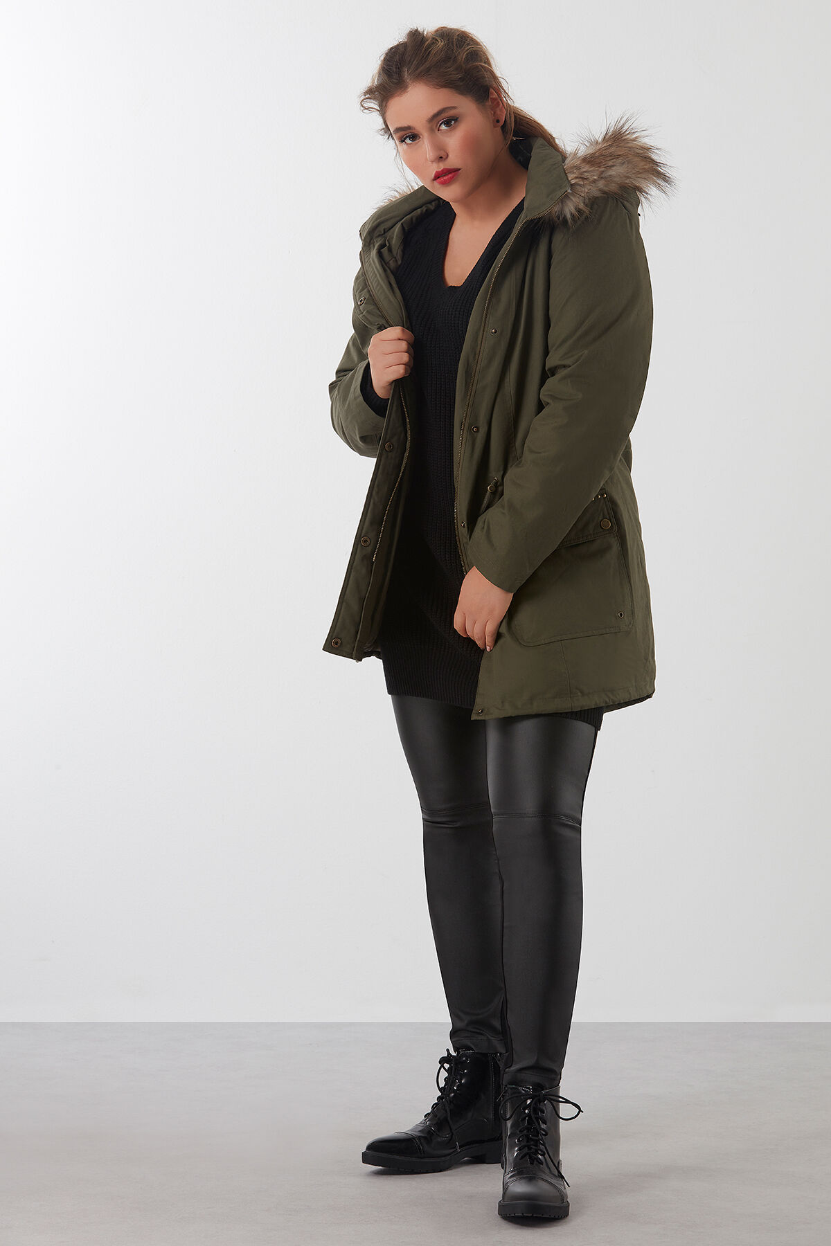 Parka met studs image number 6