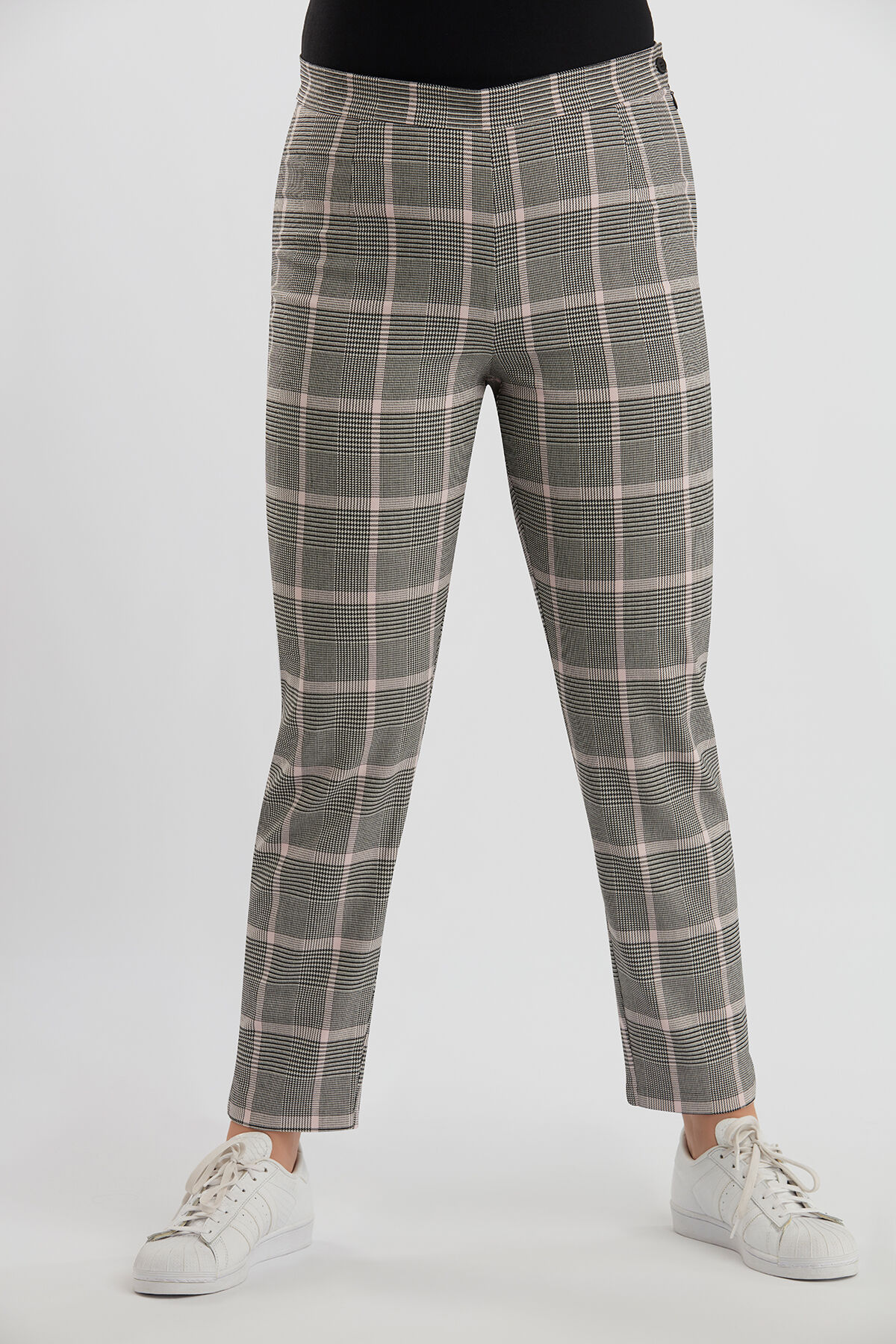 Geruite broek met rits image number 4