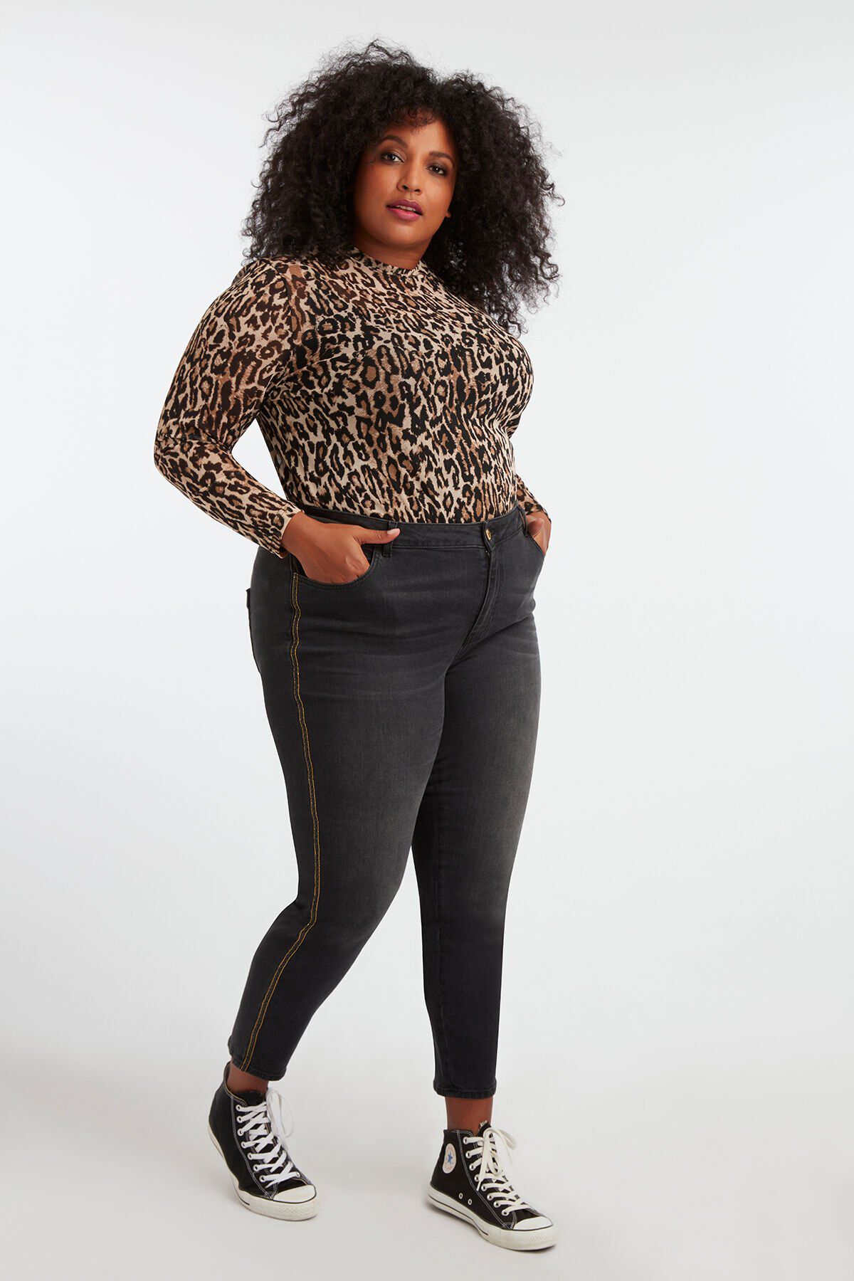 Transparante top image number 7