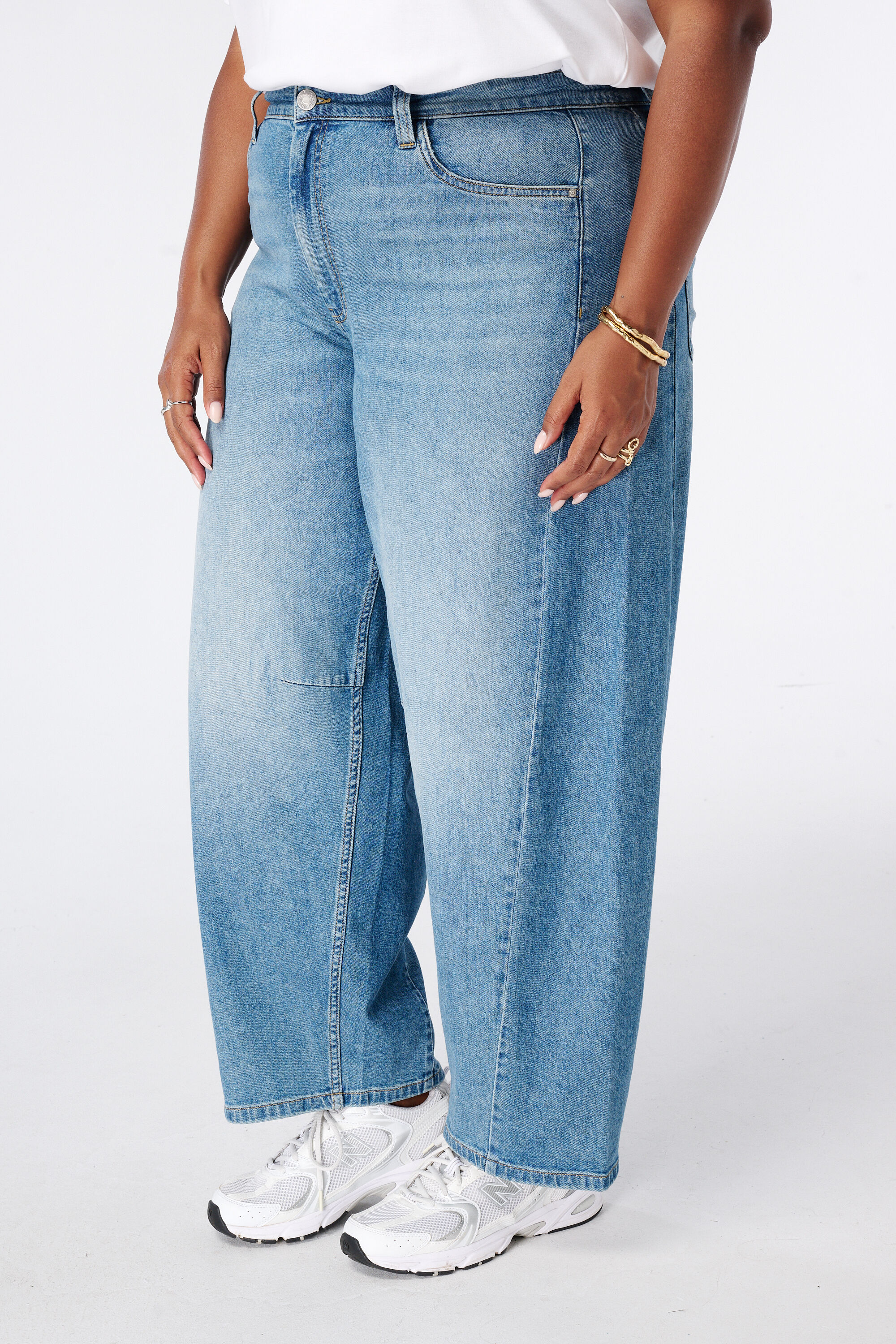 Ballon jeans met siernaden image number 5