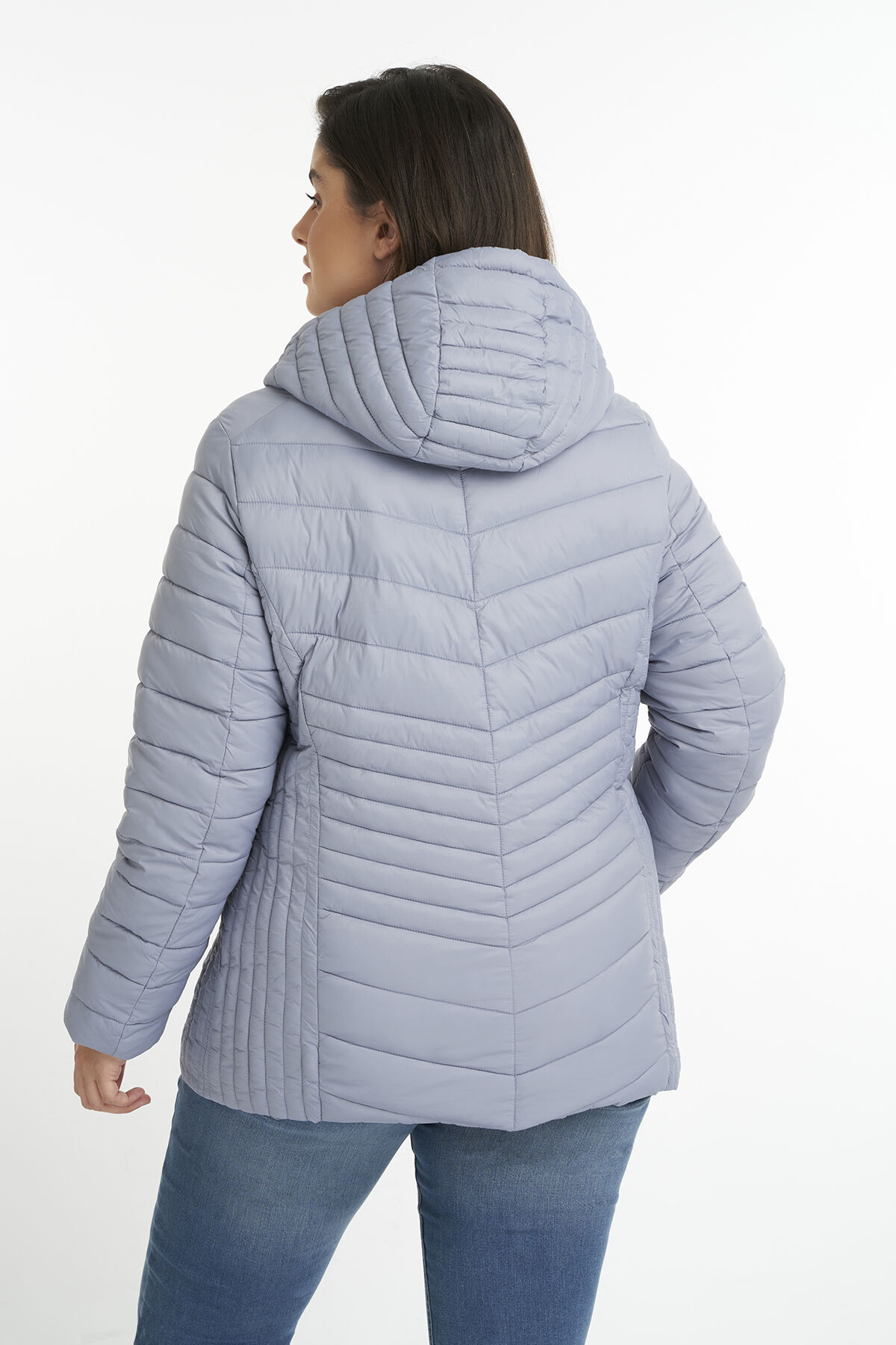 Gewatteerde jas met capuchon image number 3