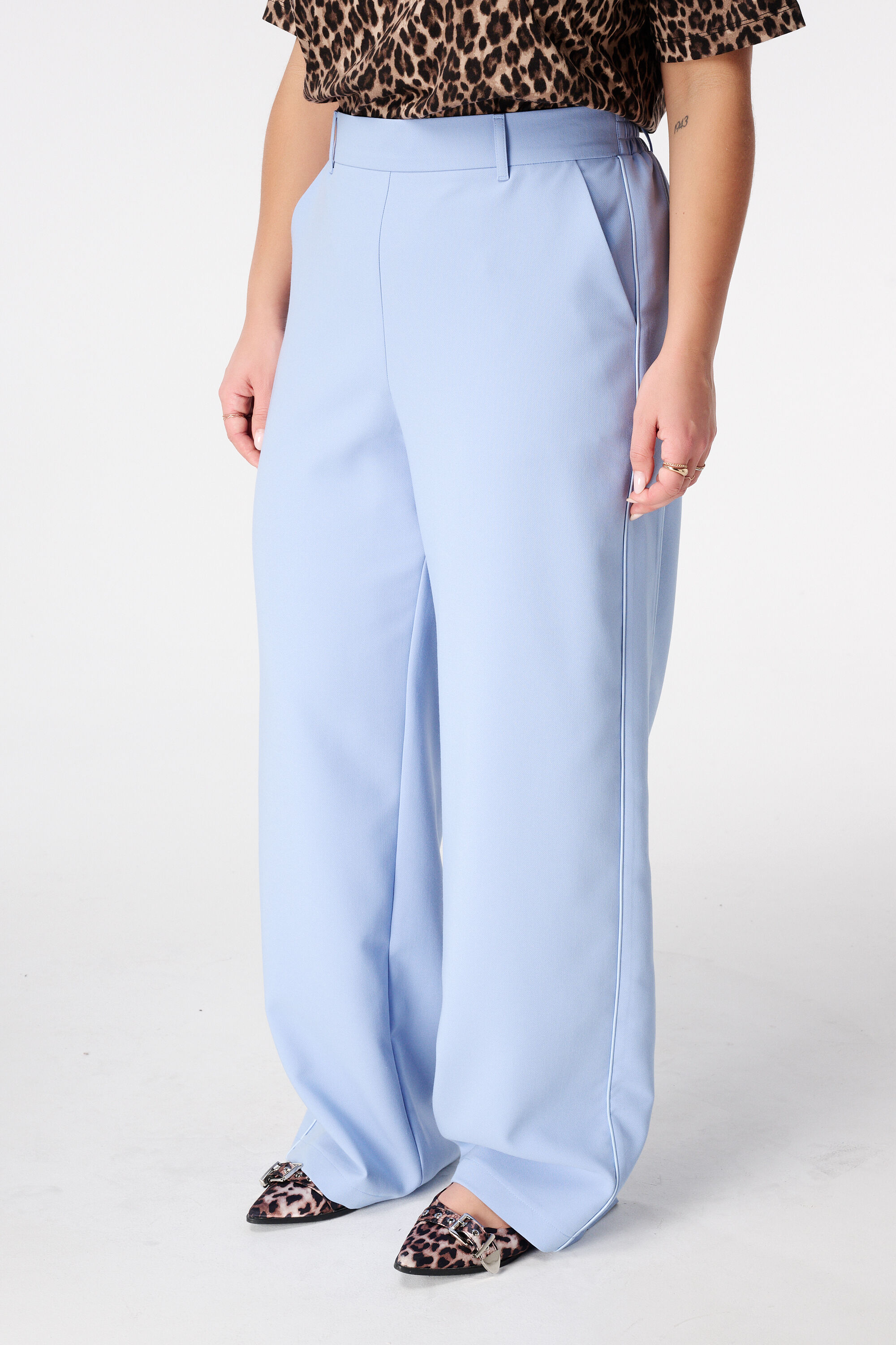Wide-leg pantalon met zijstreep image number 5