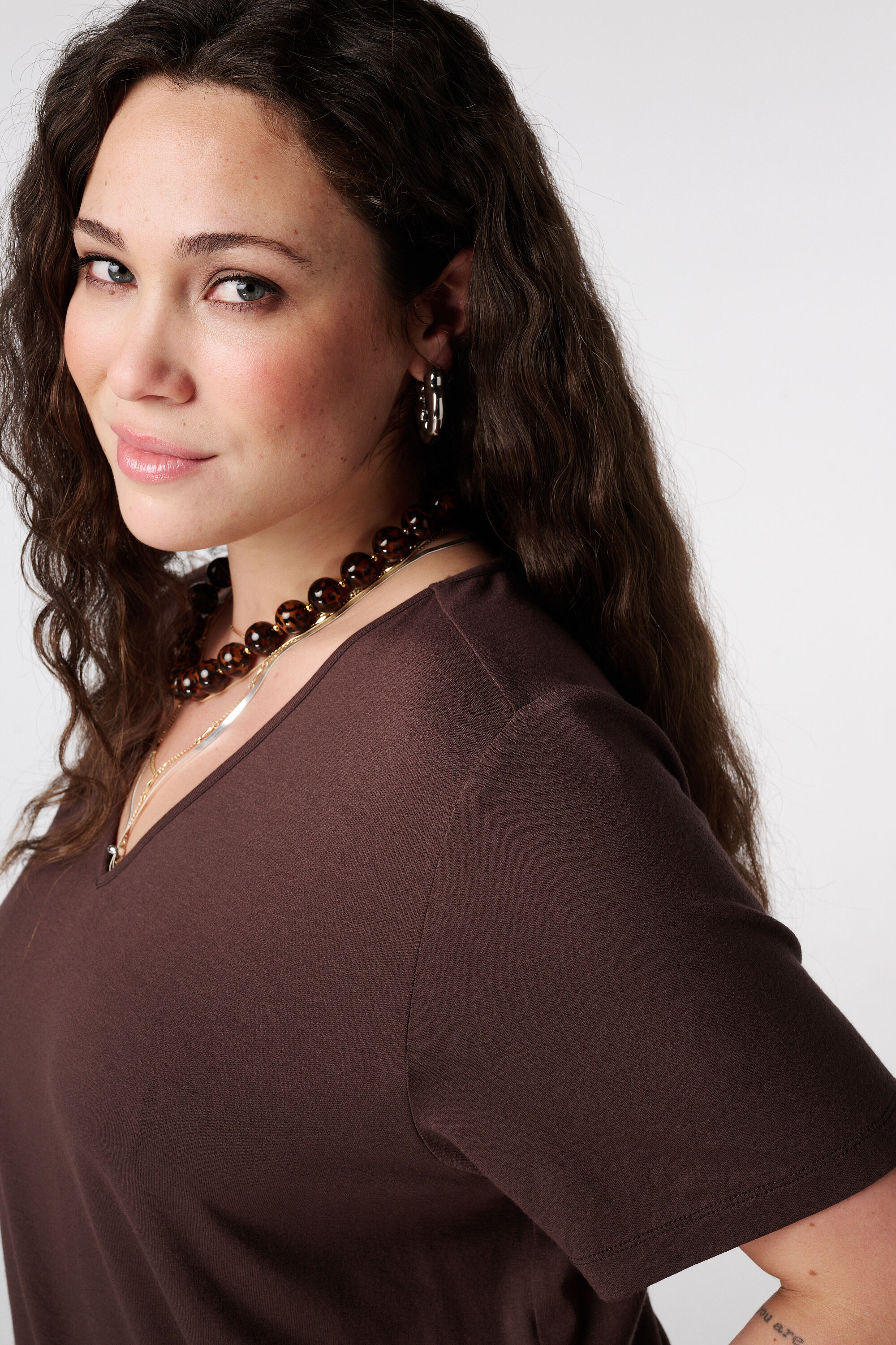 T-shirt met V-hals image number 4