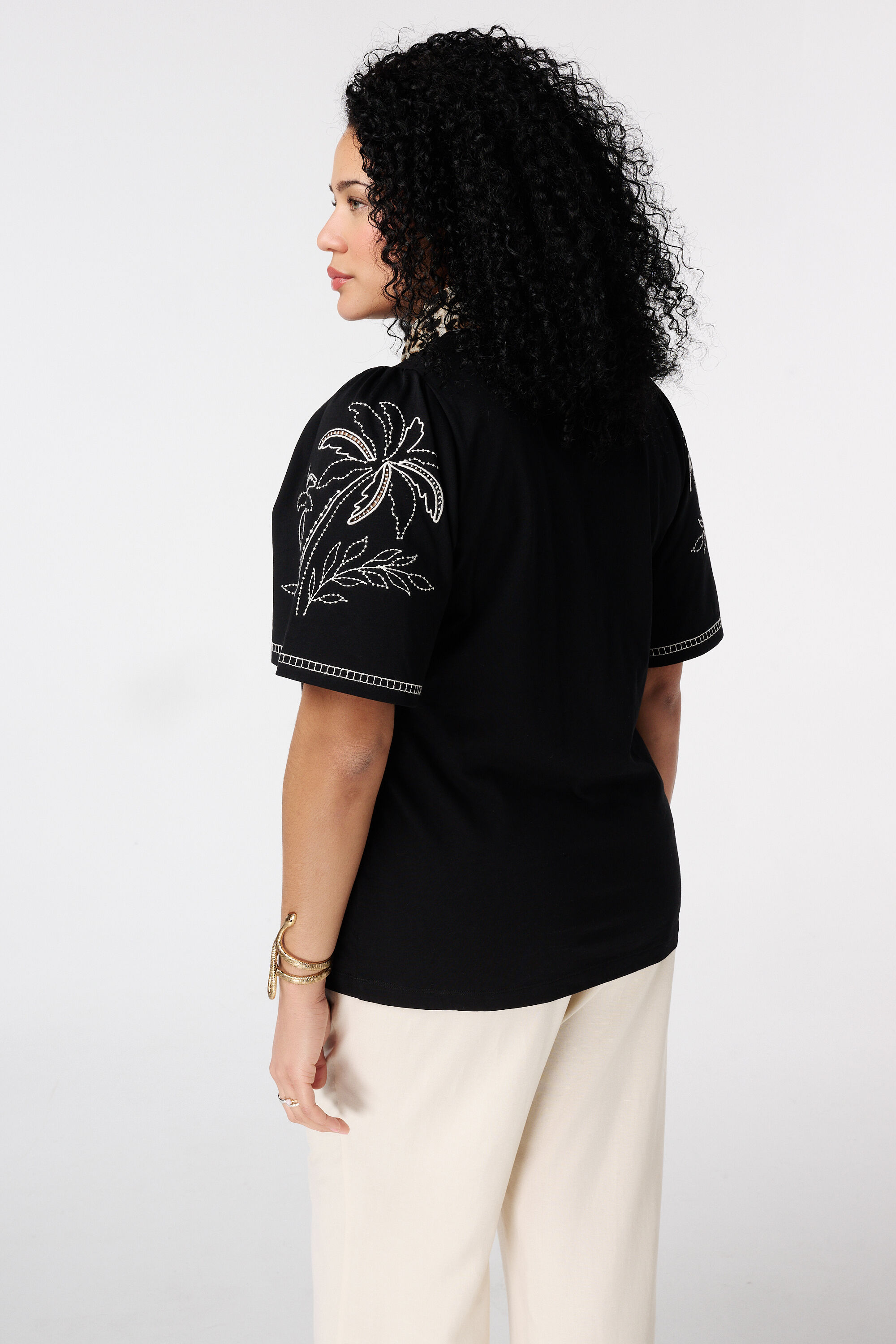 T-shirt met broderie image number 3