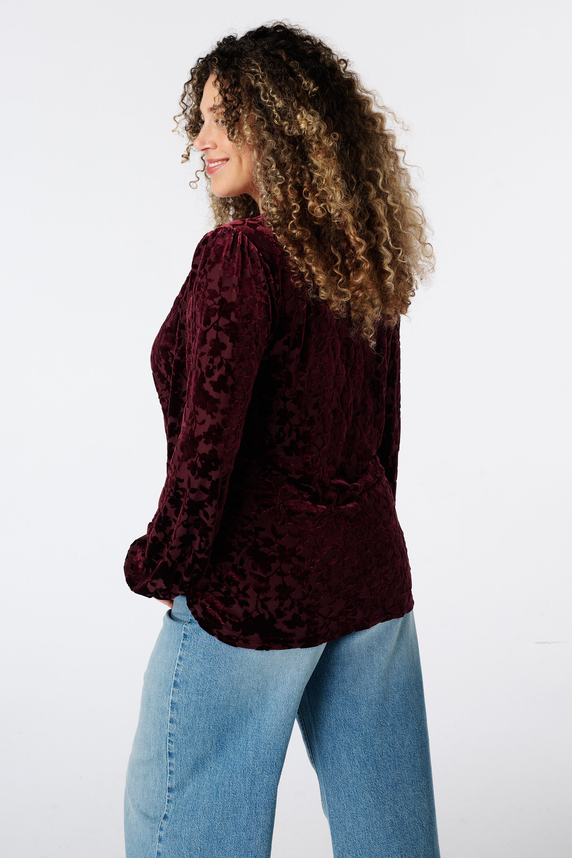 Velvet top image number 3