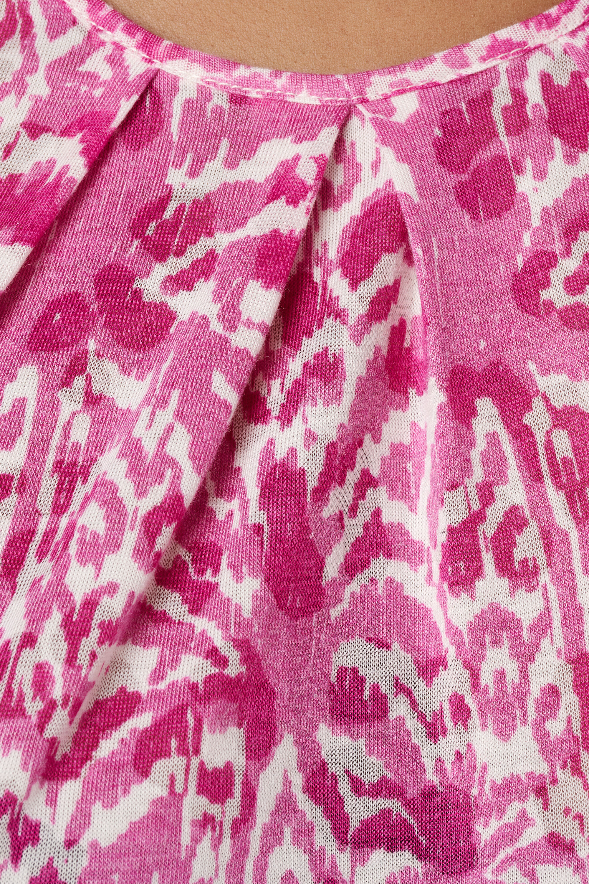 Luchtige top met plooitjes image number 6