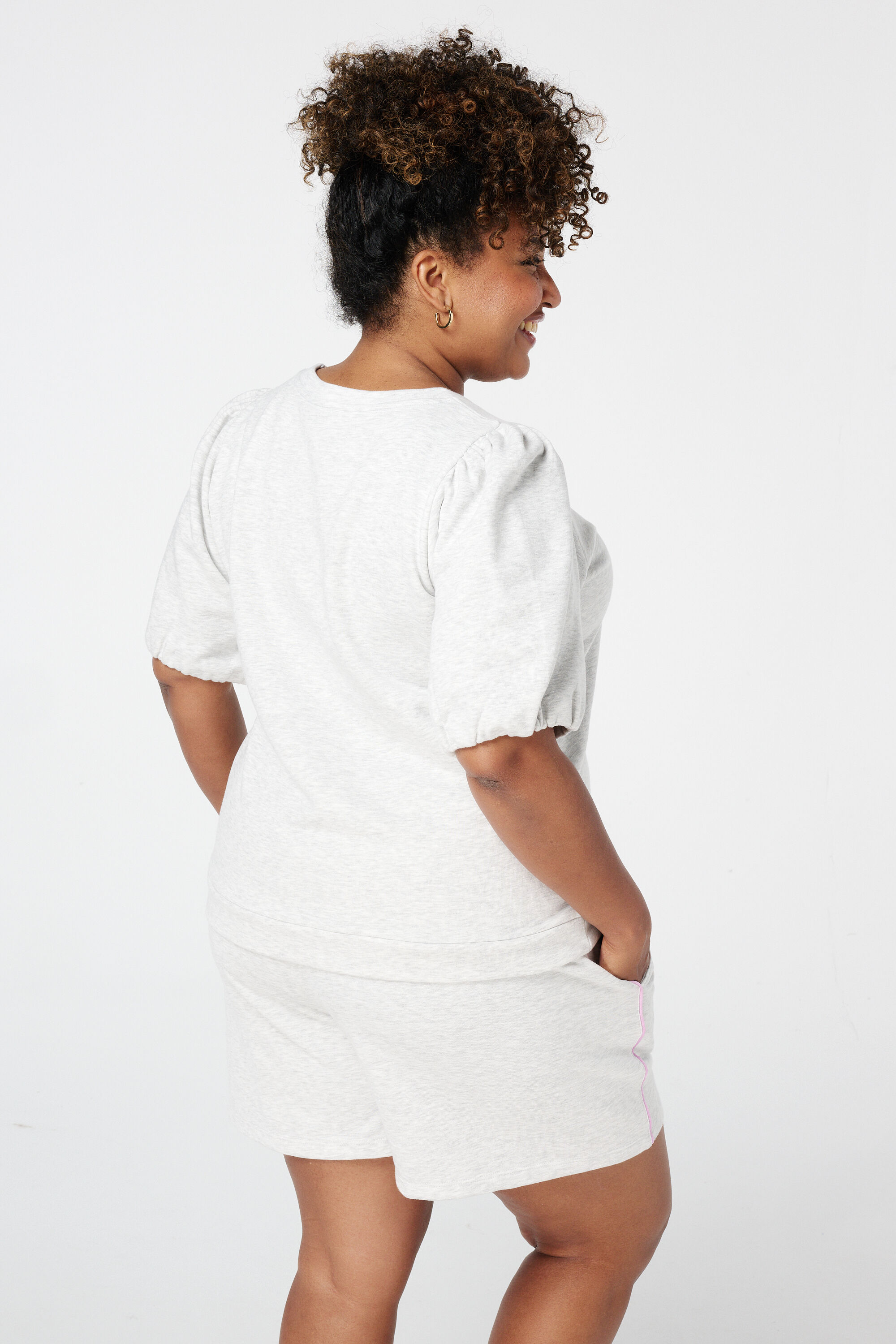Sweatshirt met pofmouw image number 3