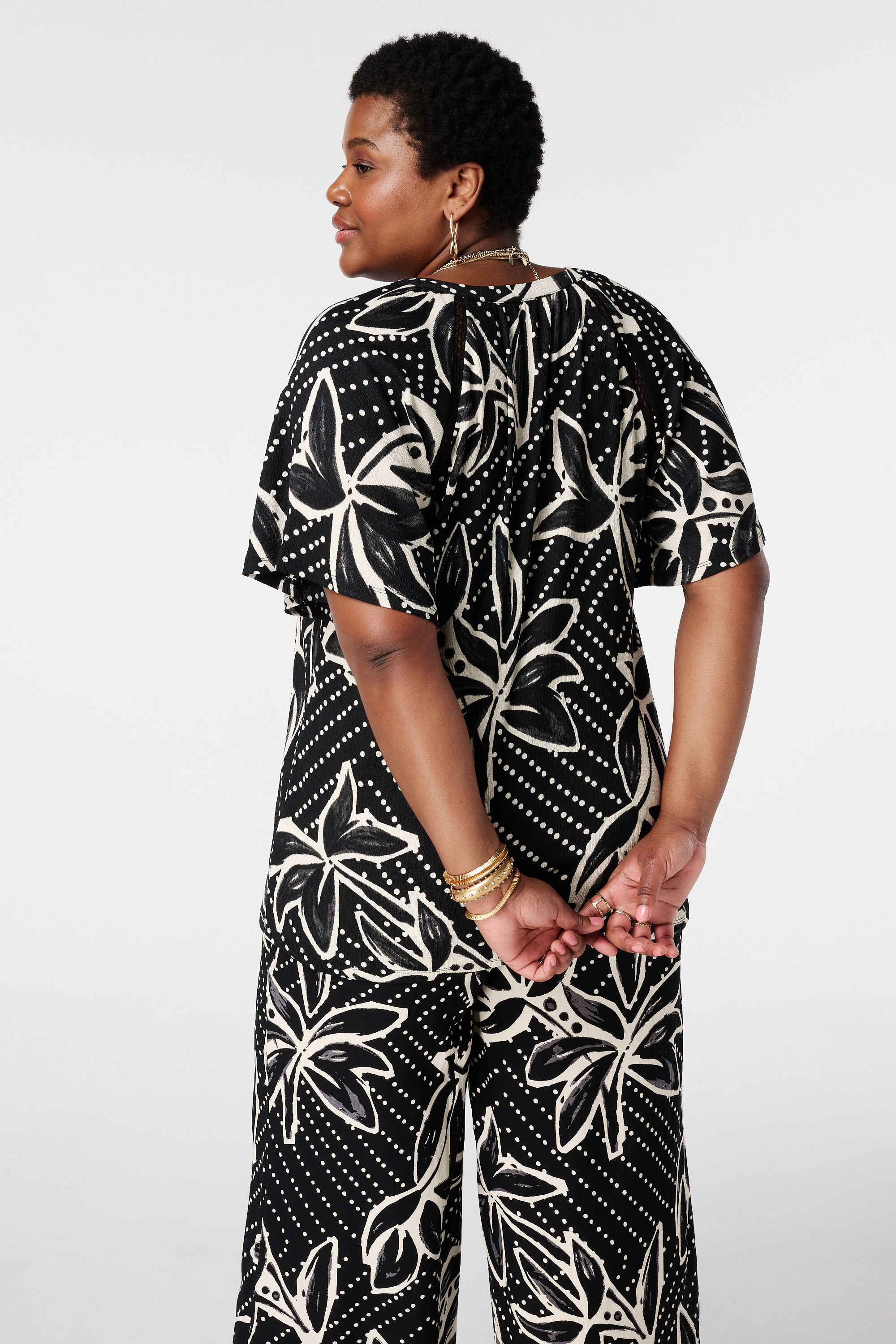 Top met vlindermouwen image number 3