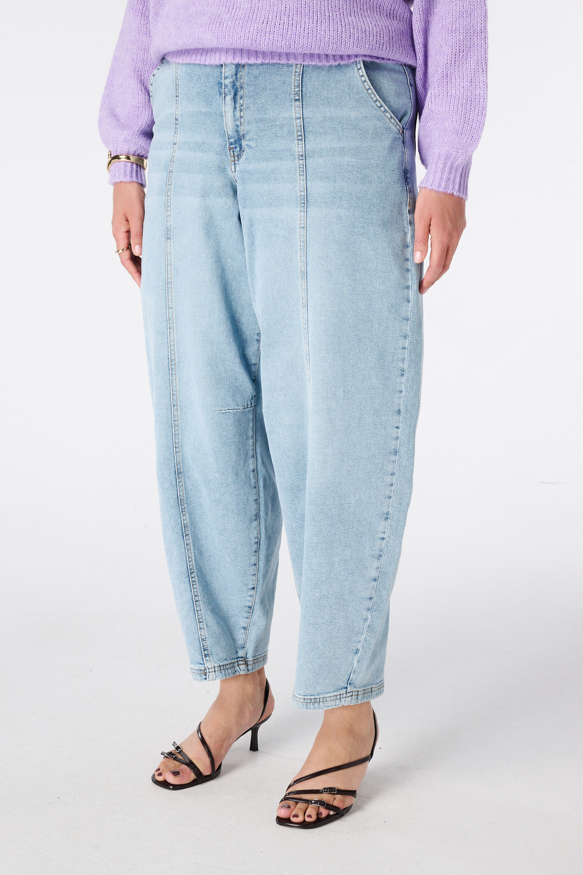 Barrel jeans met siernaden image number 5