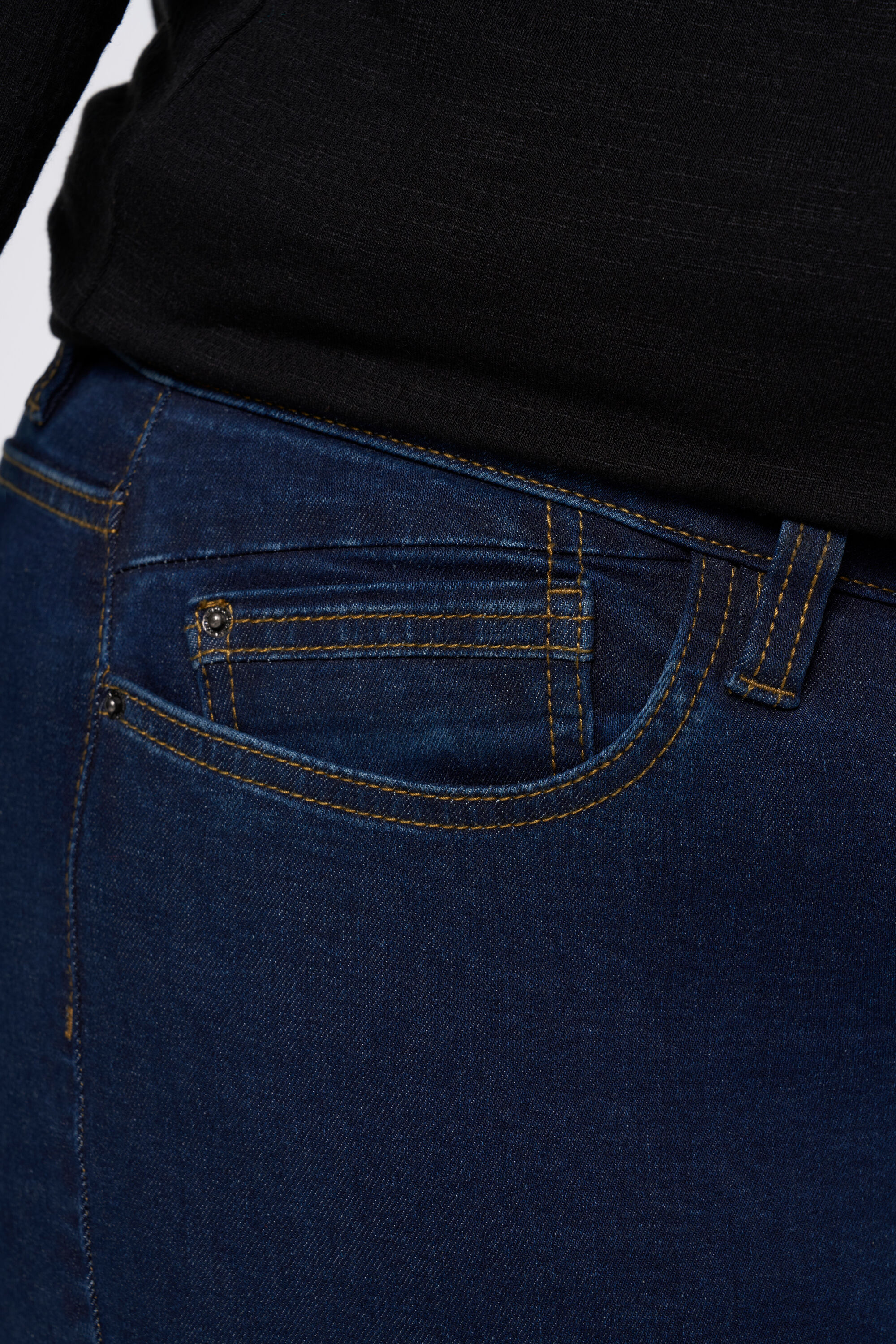 Slim leg jeans IRIS met stretch image number 4