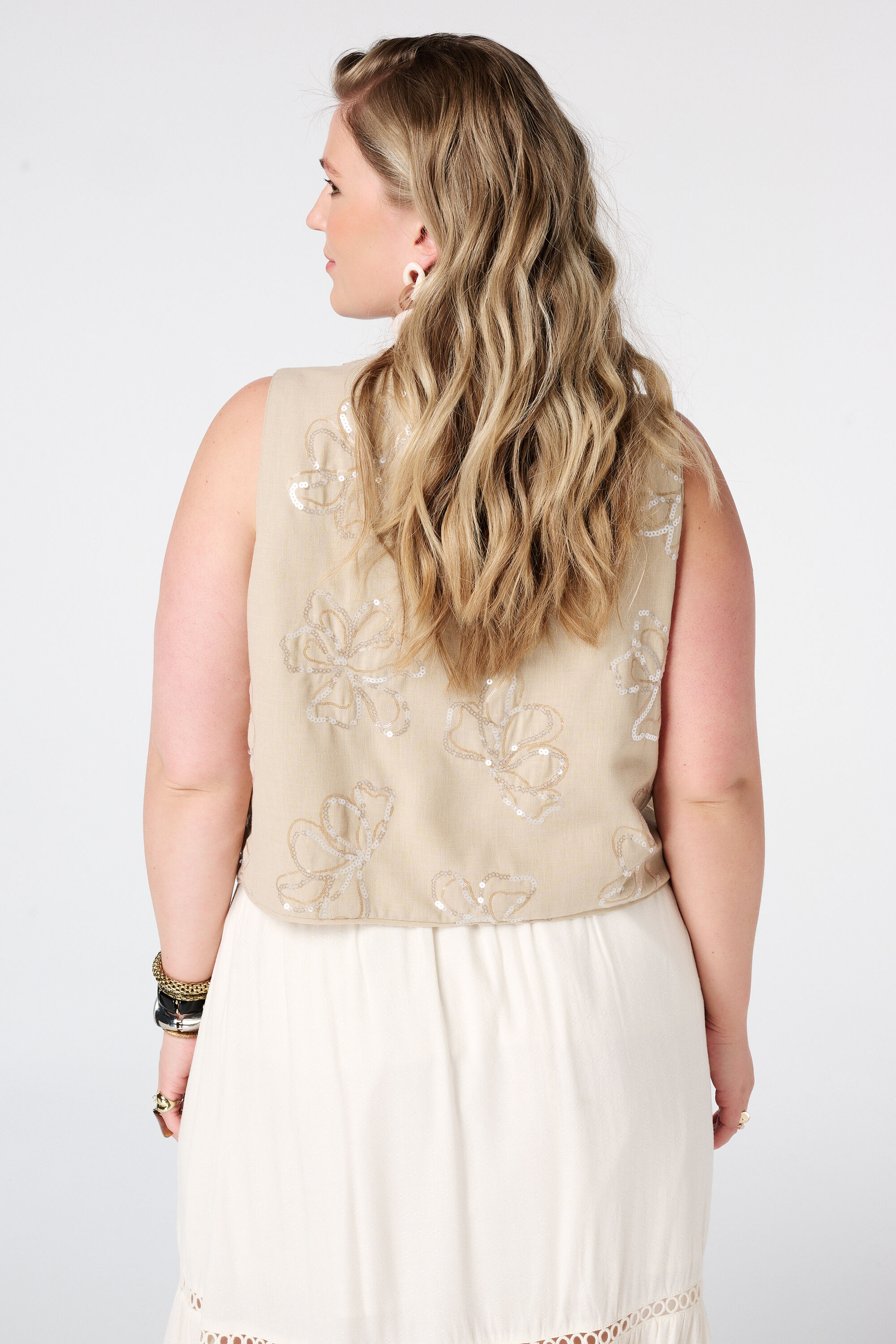 Gilet met pailletten image number 3