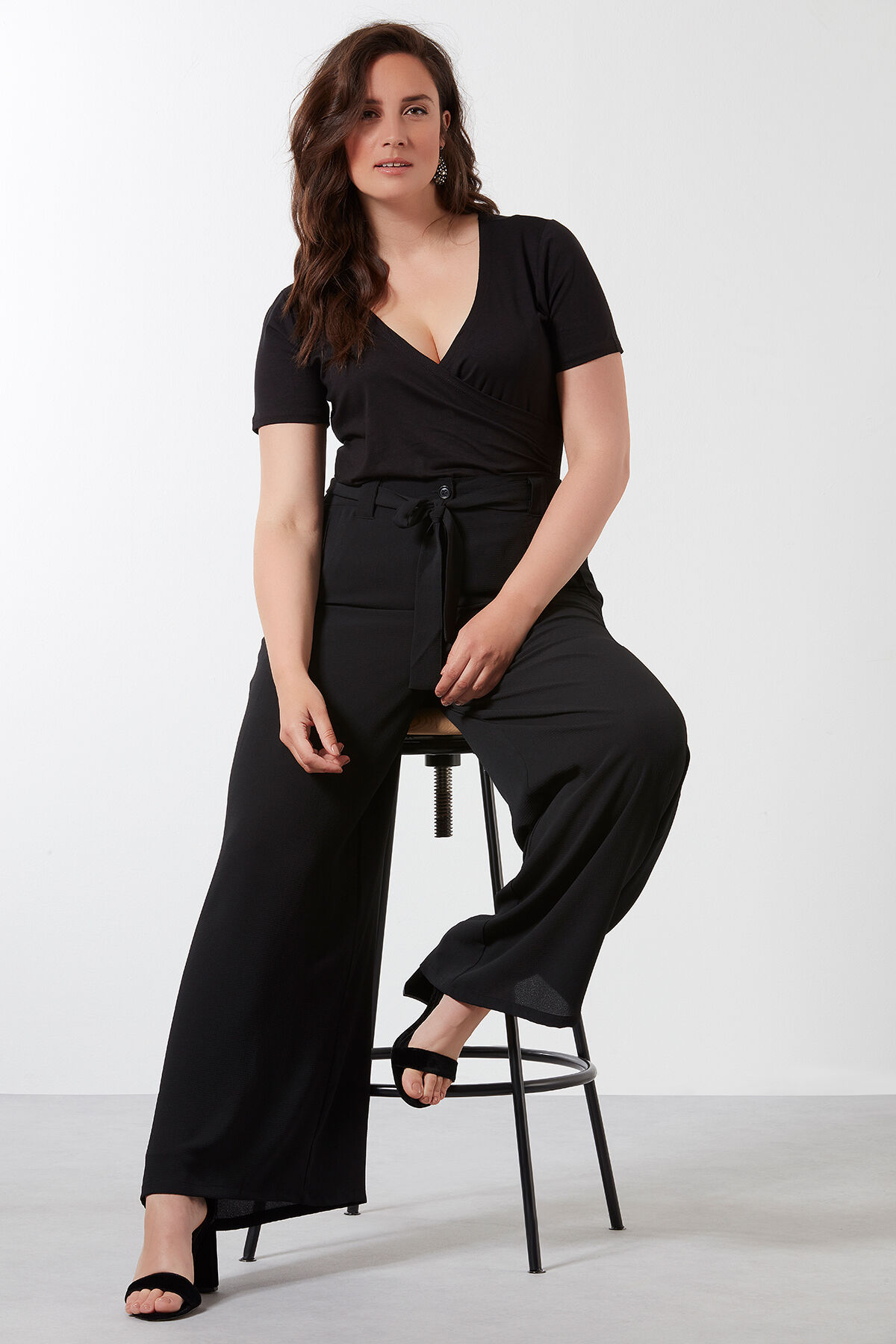 Wijdvallende broek image number 6