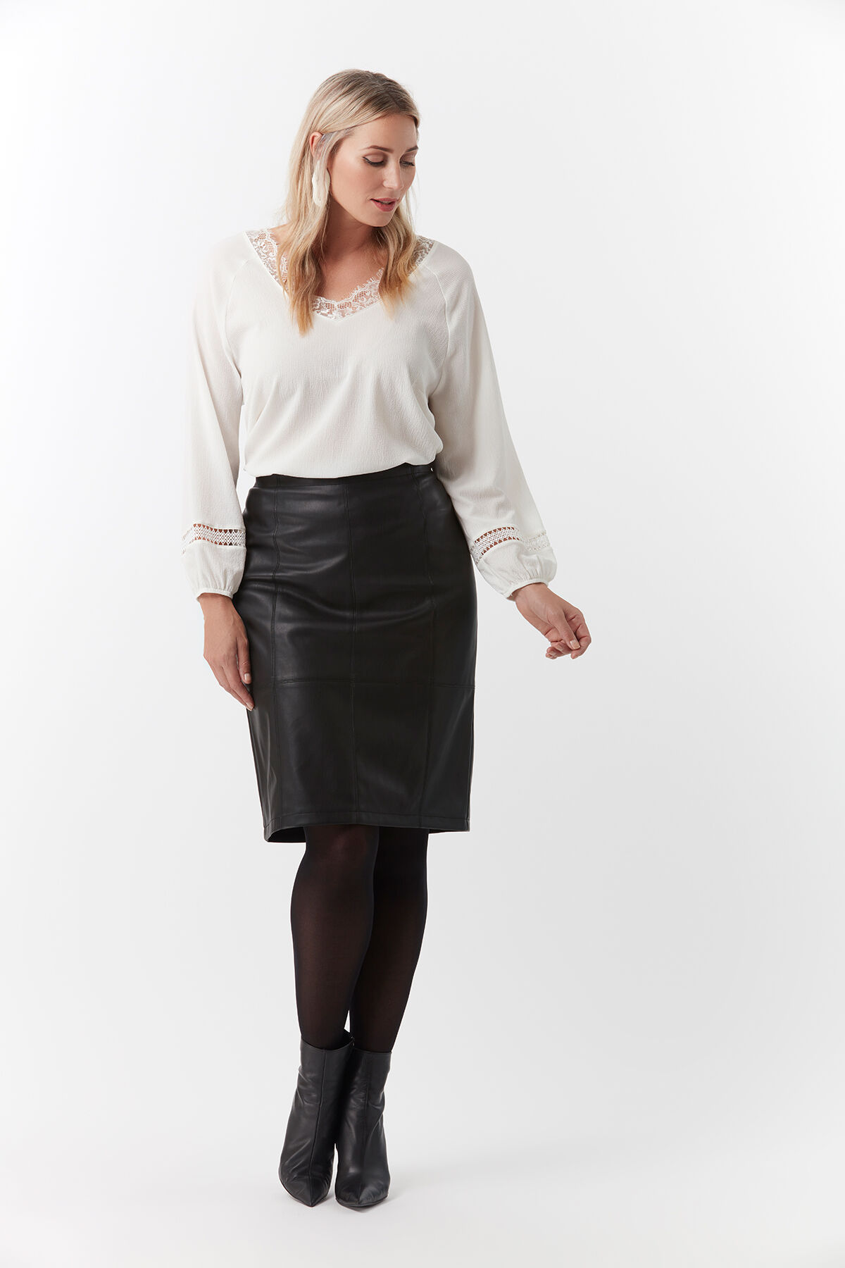 Blouse met kanten kraag  image number 3