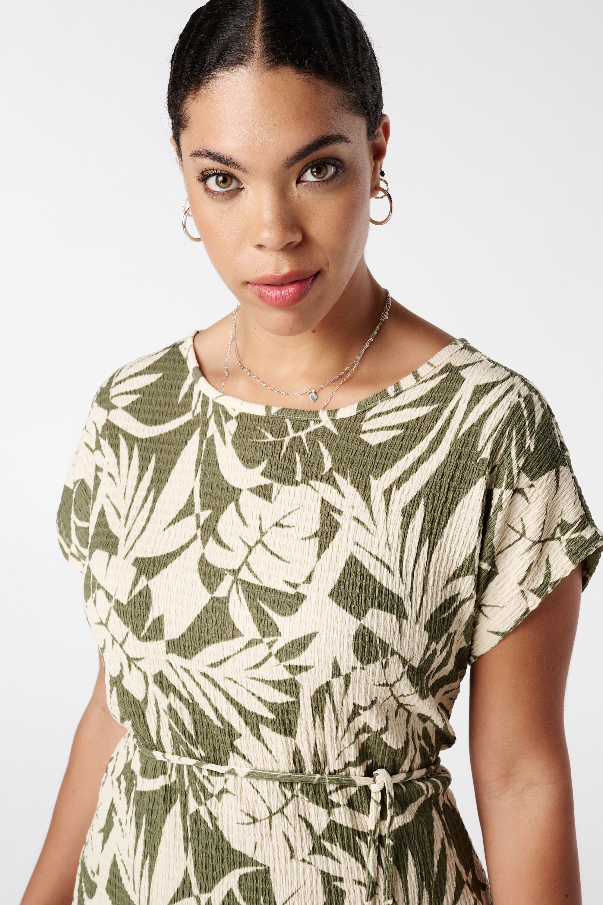 Midi jurk met print en strikkoord image number 4