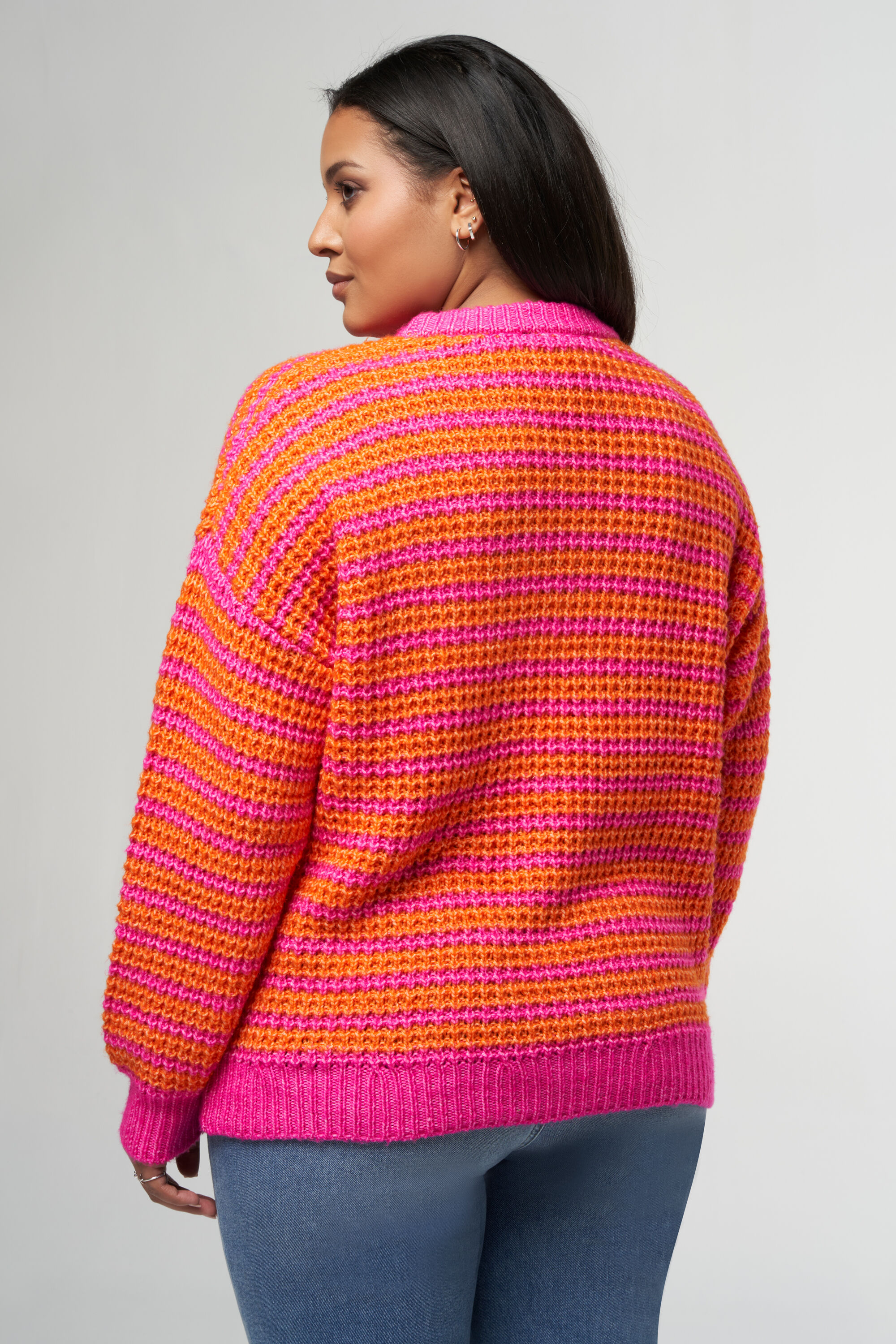 Gebreide tweekleurige trui image number 3