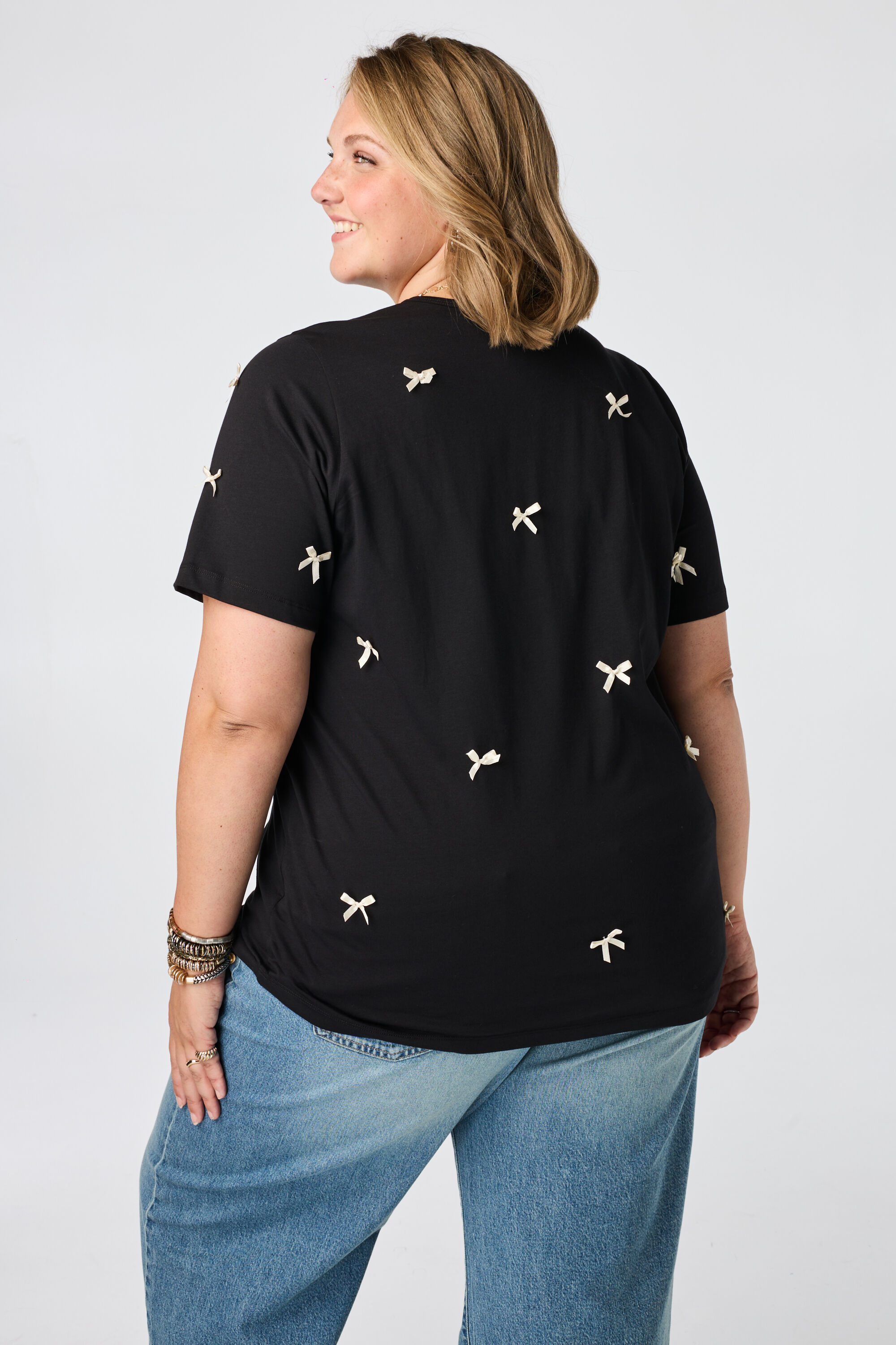 T-shirt met satijnen strikjes image number 3