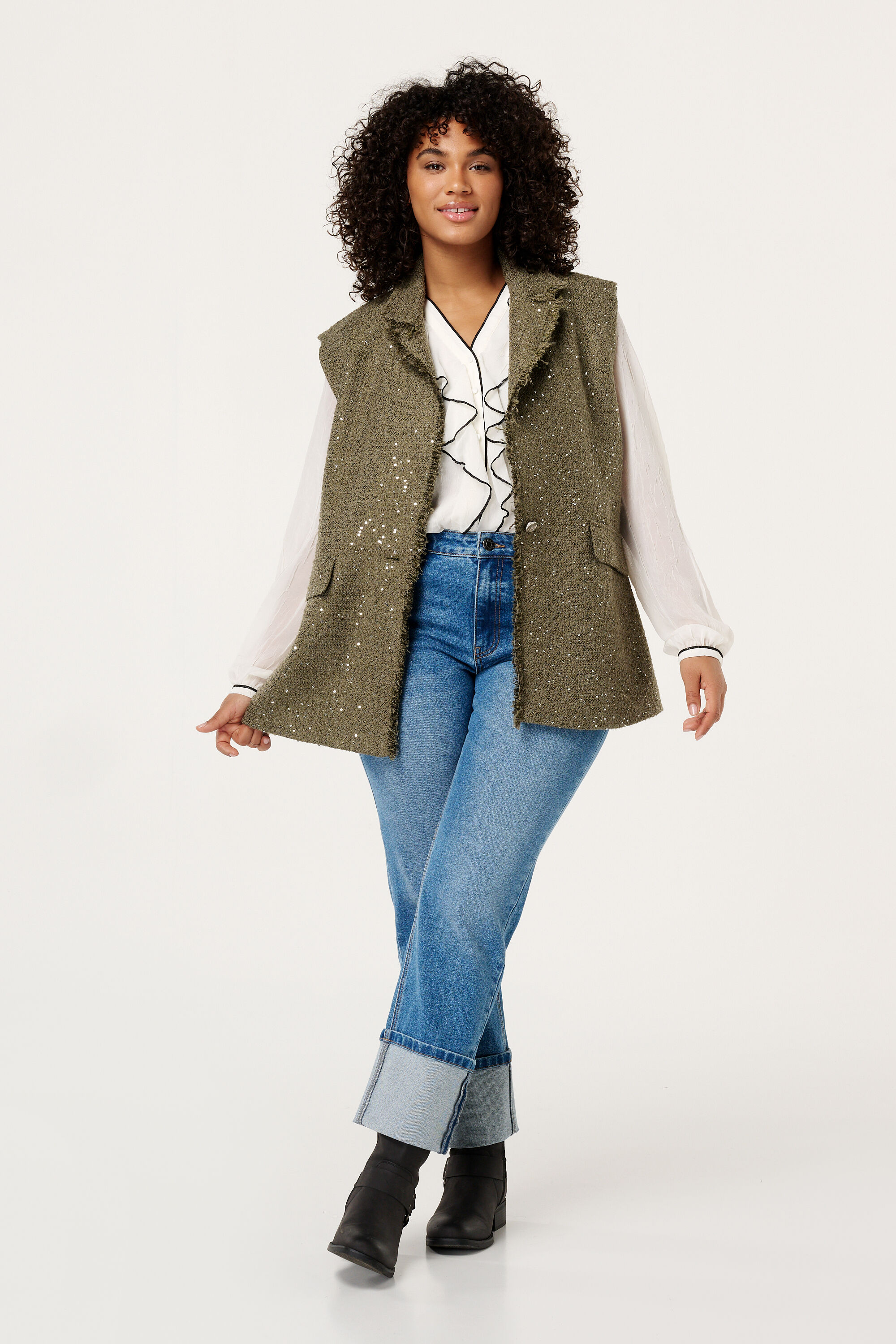 Tweed gilet image number 5