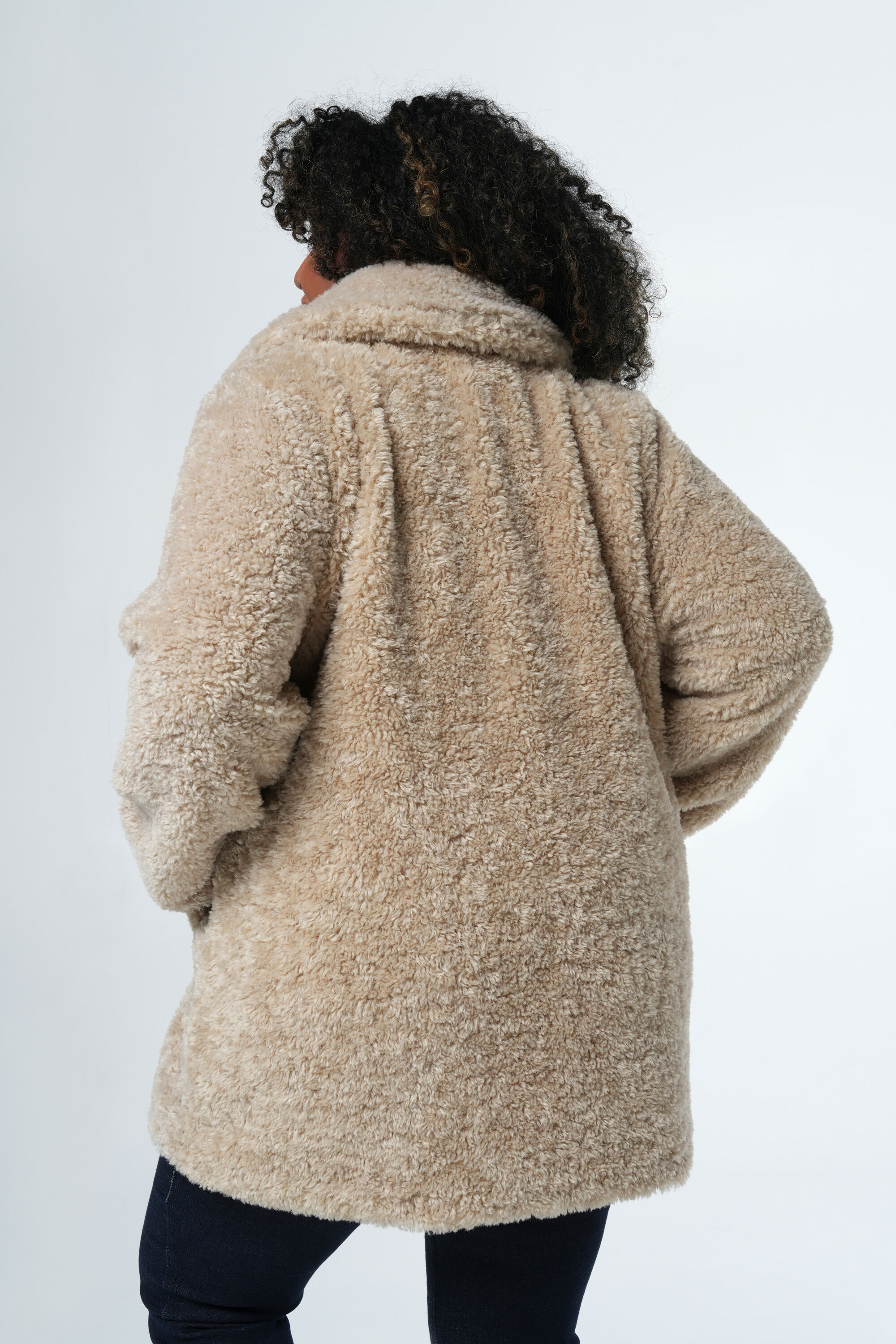 Teddy jas image number 3