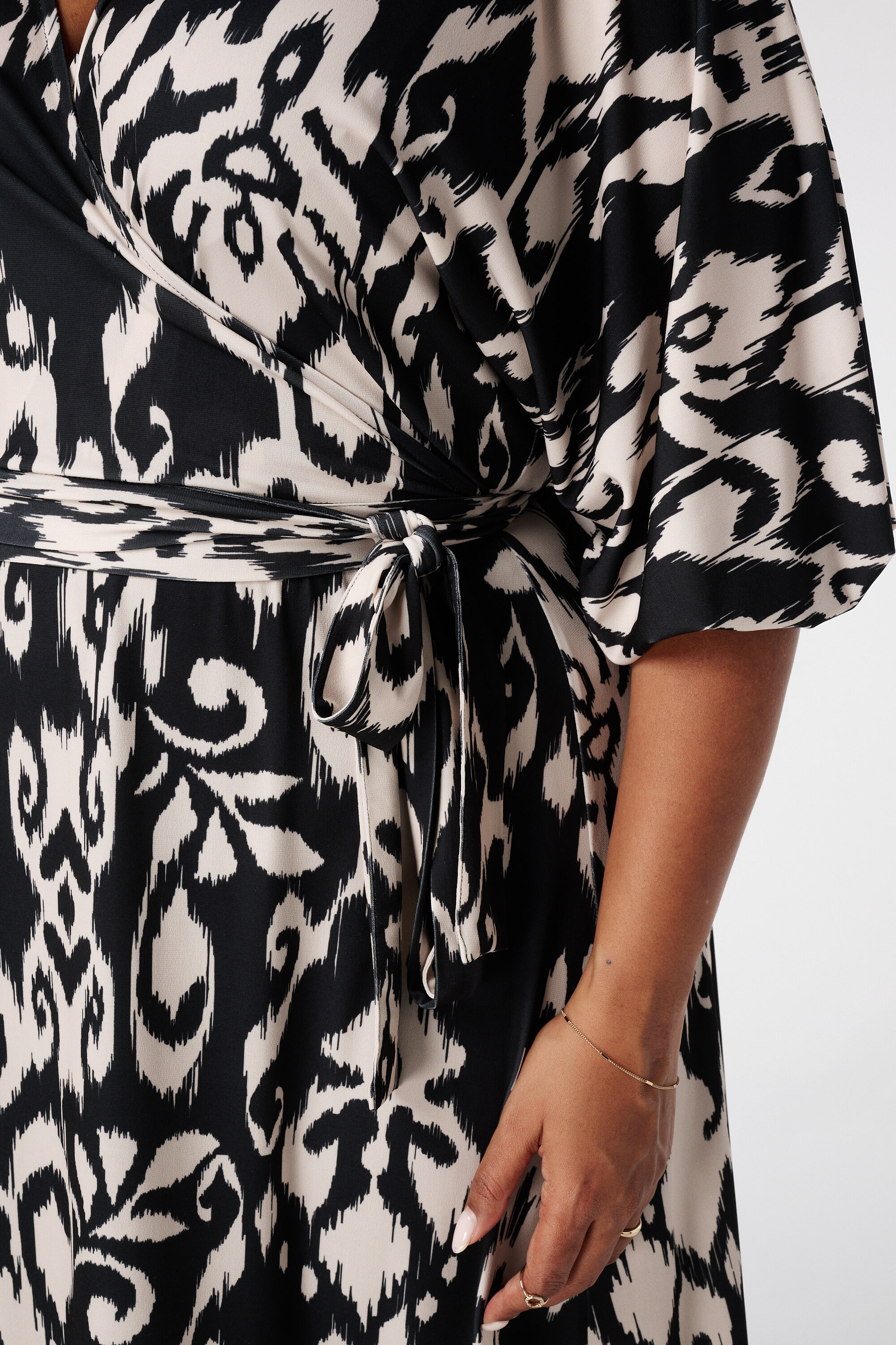 Overslagjurk met print image number 4