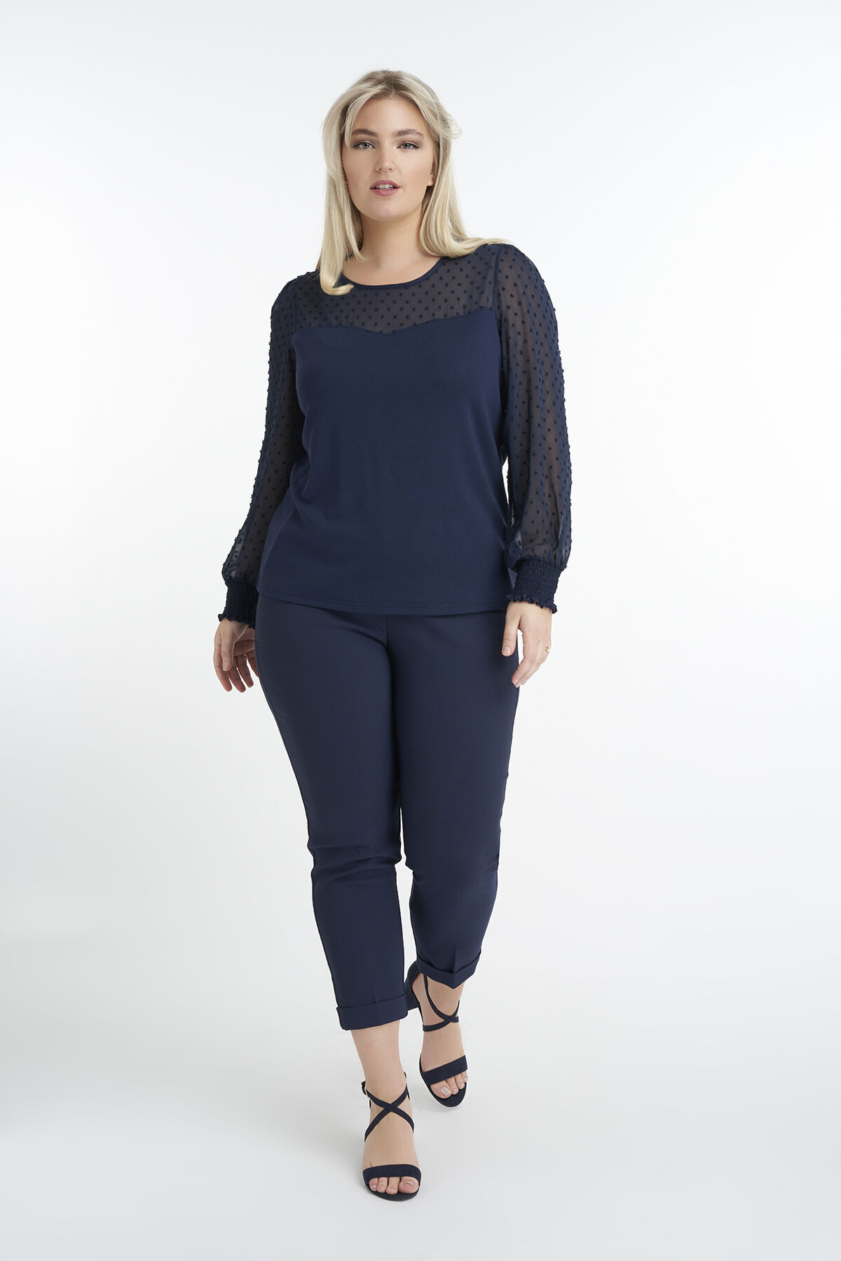 Top met transparante mouw image number 5