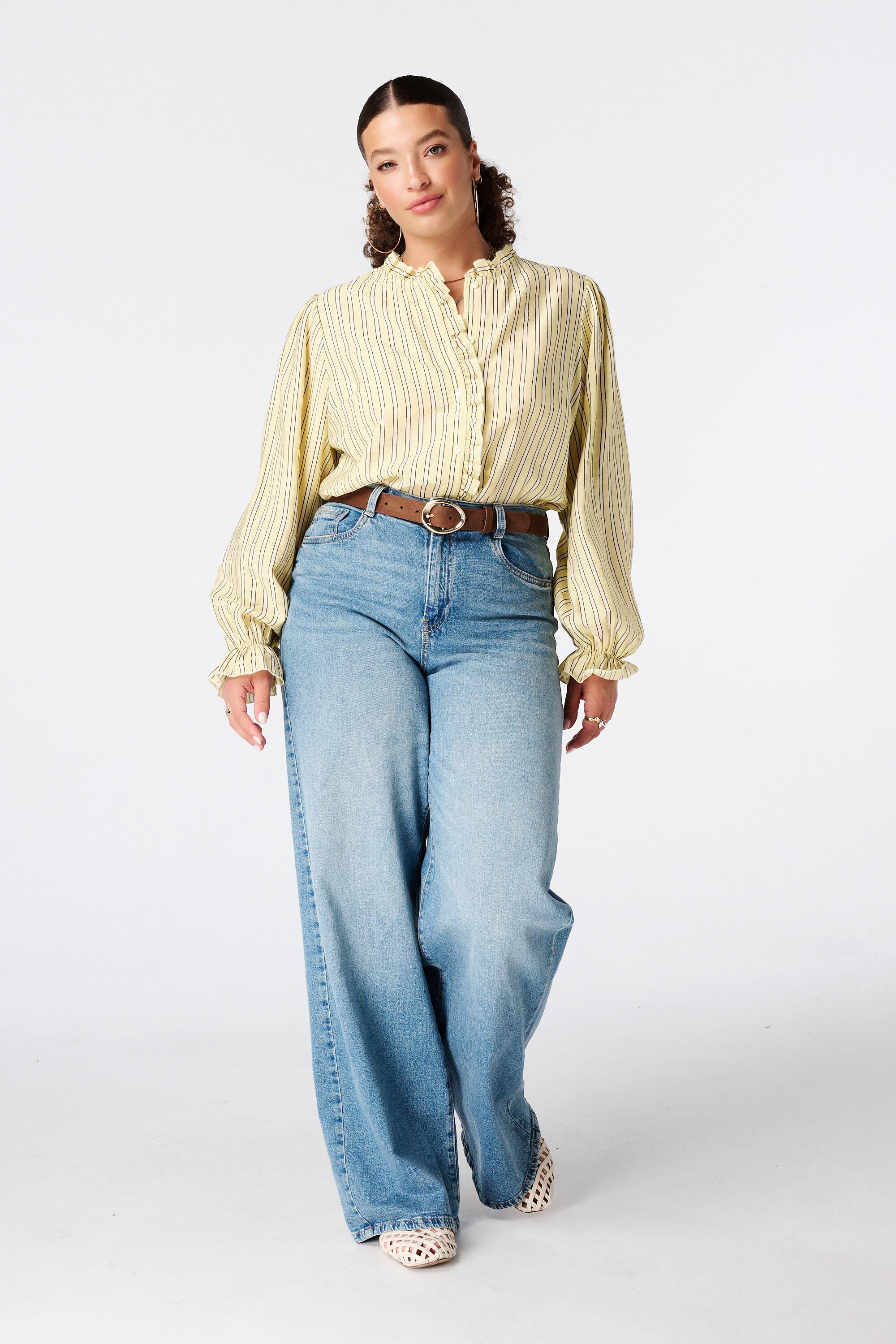Gestreepte blouse met volants image number 5