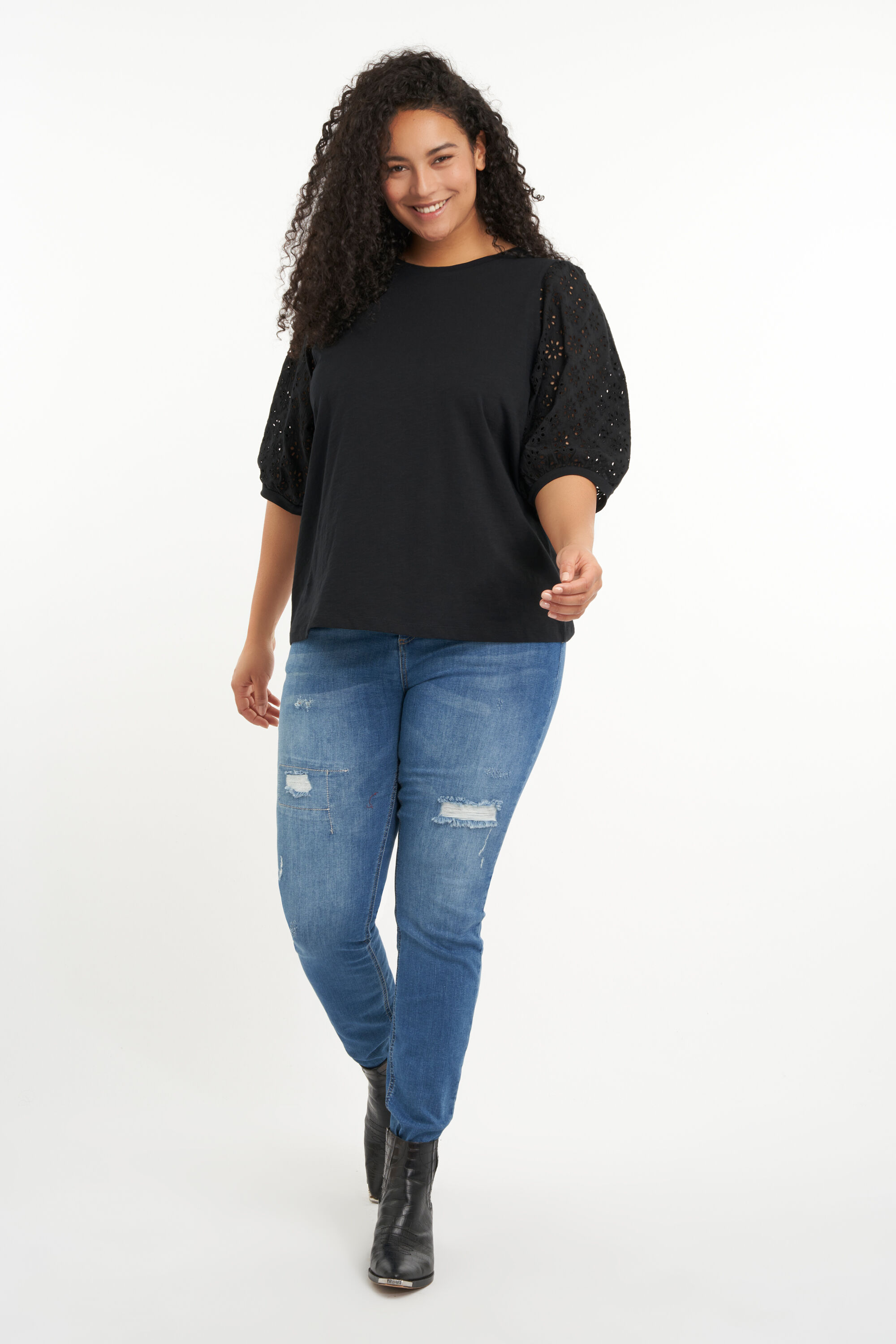 Top met broderie image number 6