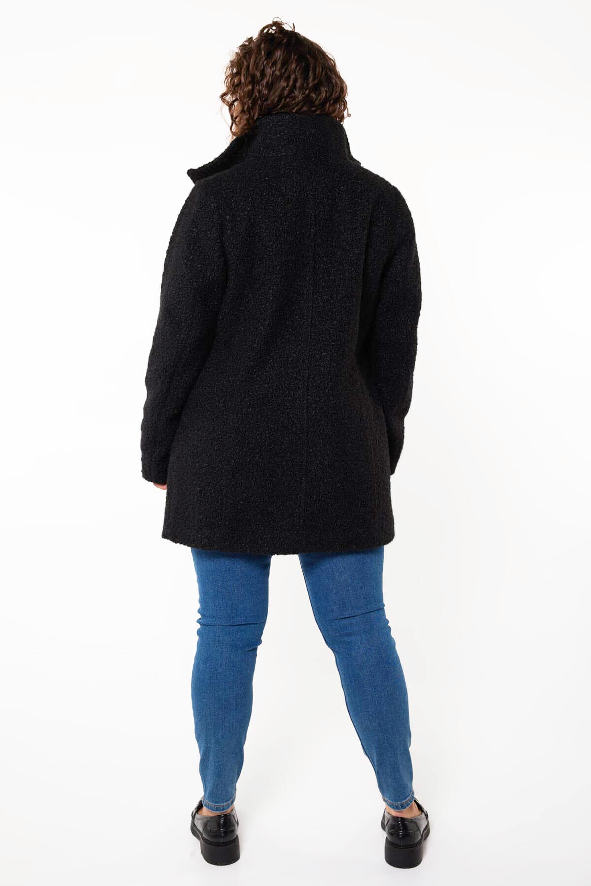 Boucl&eacute; jas image number 4