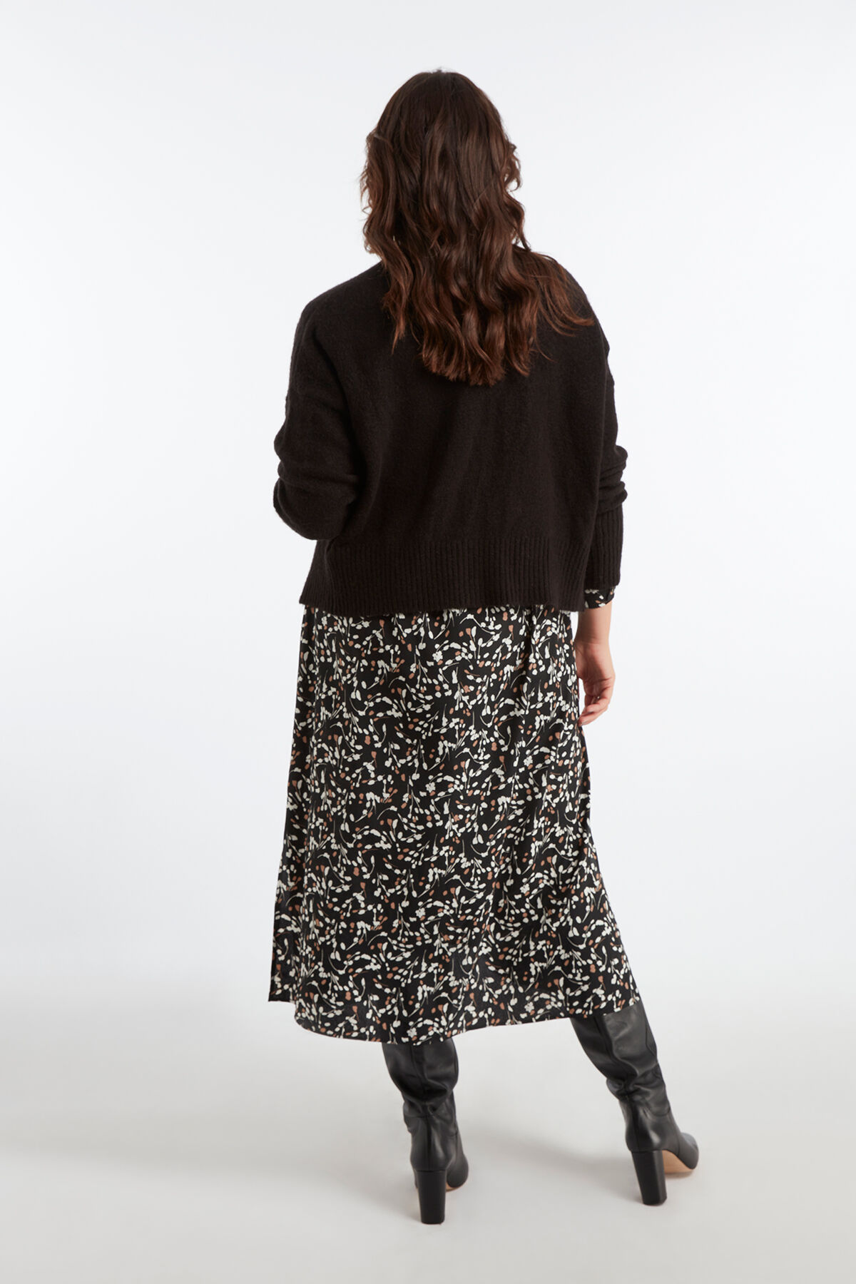 Cropped vest image number 4