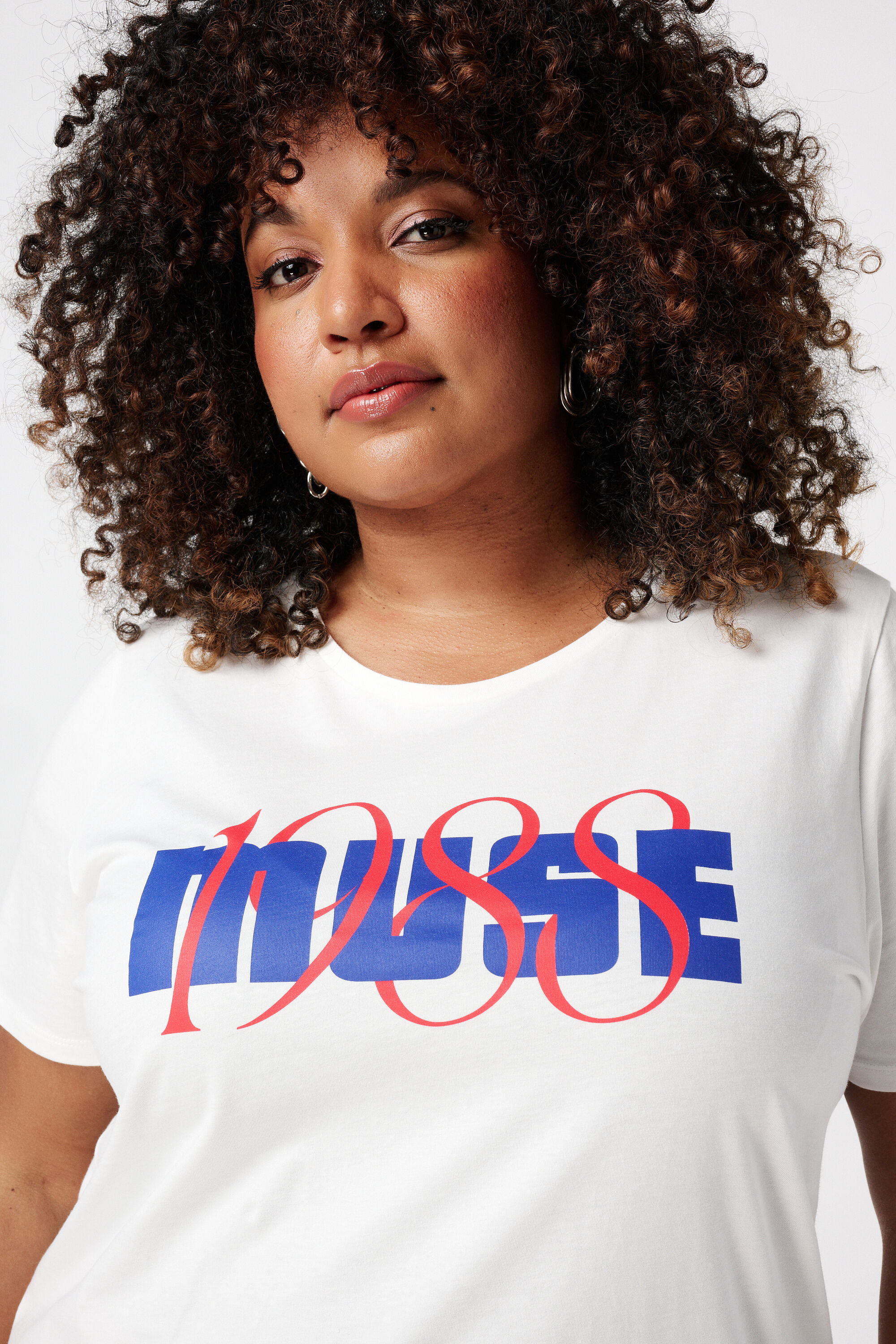 T-shirt met jaren'80 opdruk image number 4