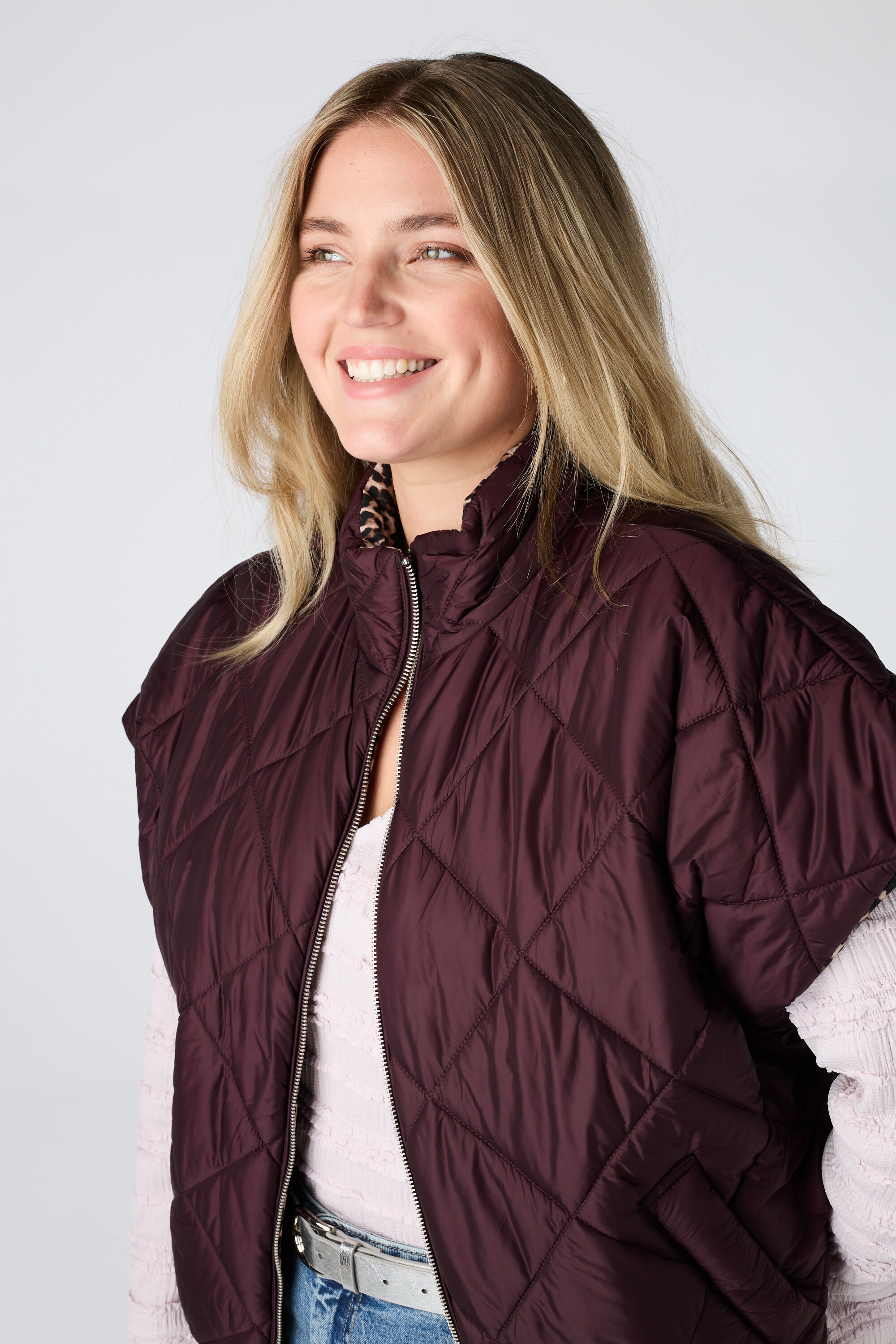 Reversible gewatteerde bodywarmer image number 4
