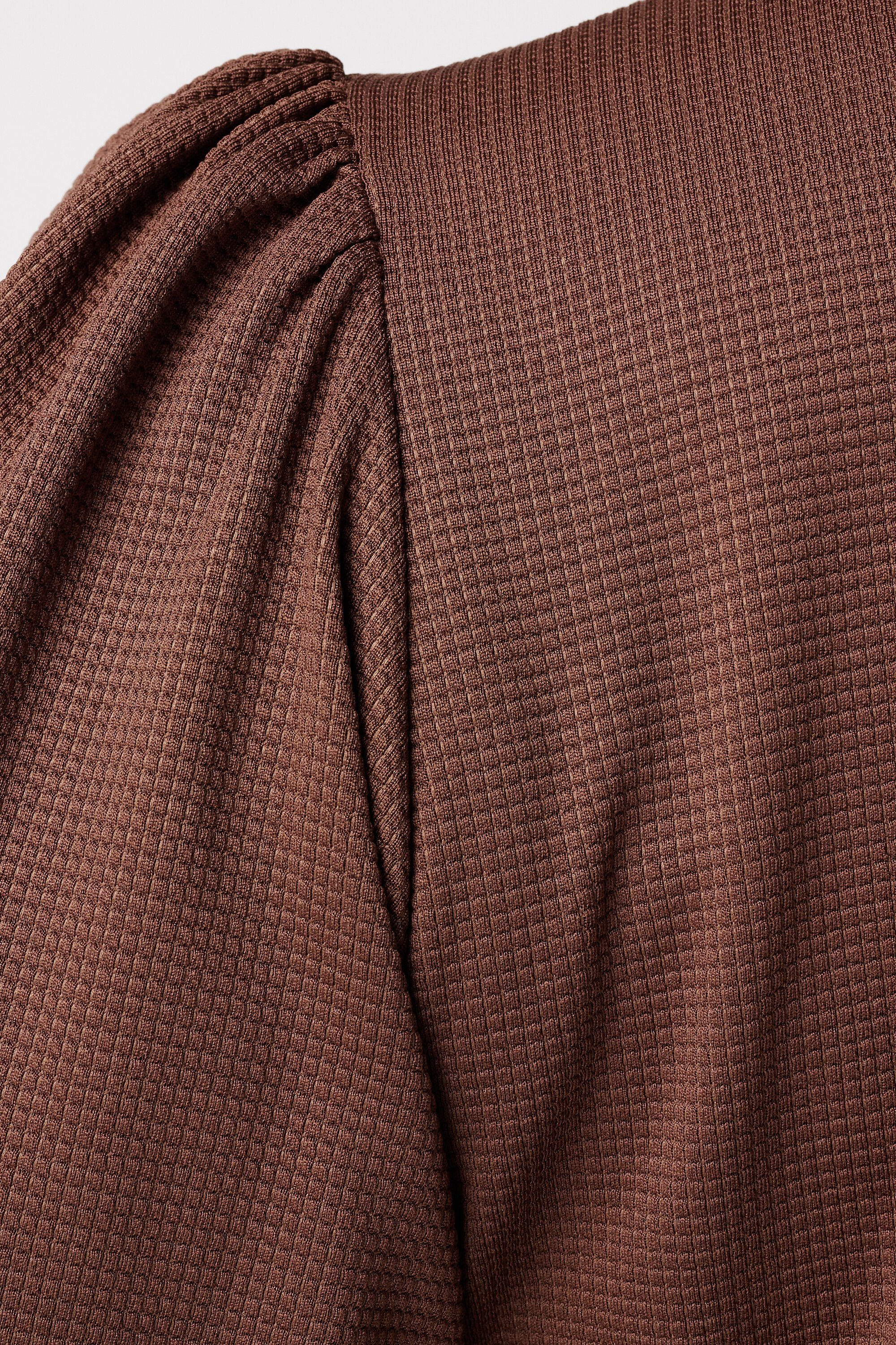 Top met pofmouwen image number 6